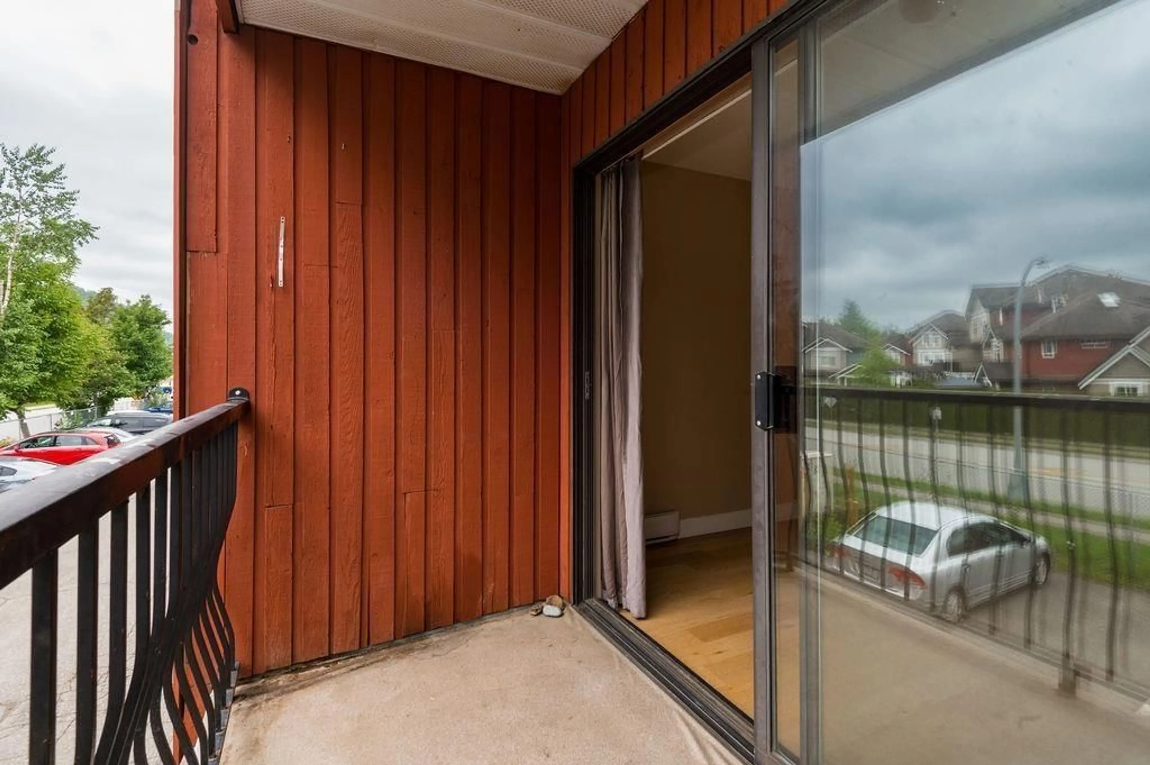 Balcony in the apartment, water/lake/river/ocean view for 217 - 1735 AGASSIZ-ROSEDALE NO 9 HIGHWAY, Agassiz British Columbia V0M1A2