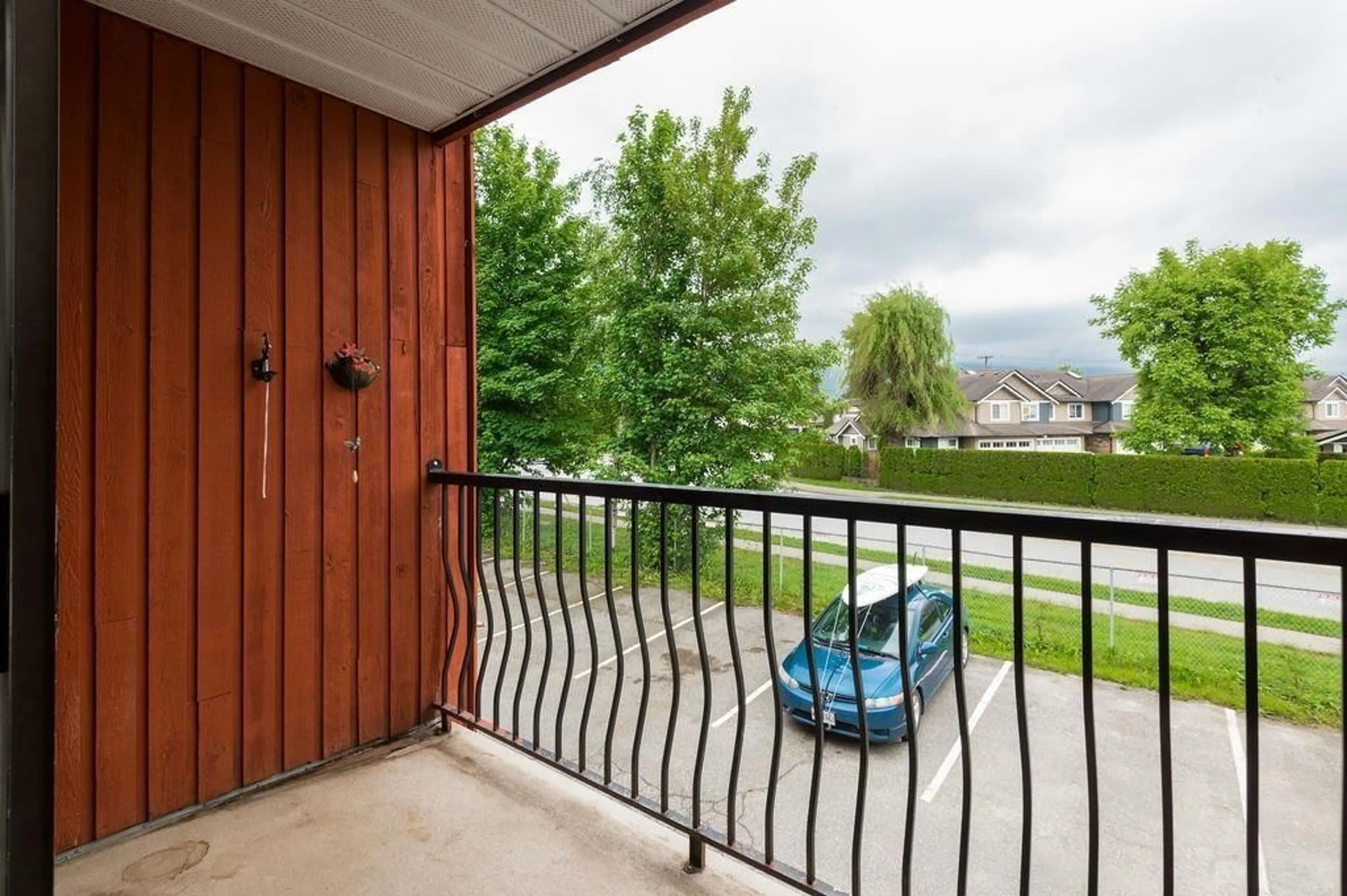 Balcony in the apartment, water/lake/river/ocean view for 217 - 1735 AGASSIZ-ROSEDALE NO 9 HIGHWAY, Agassiz British Columbia V0M1A2