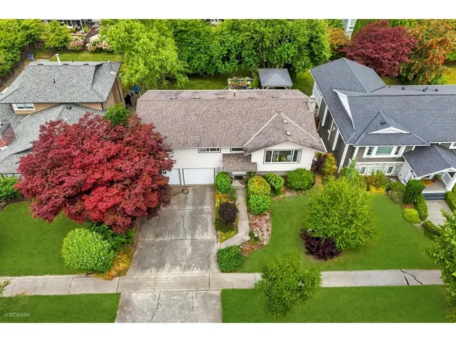 15467 POPLAR DRIVE, Surrey 4