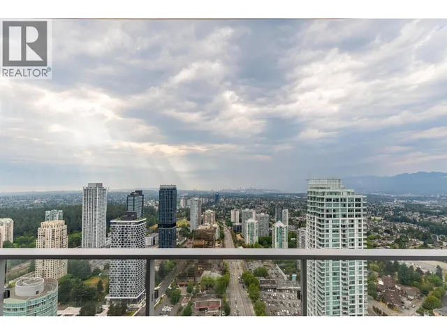 4607 - 6000 MCKAY AVENUE, Burnaby 5