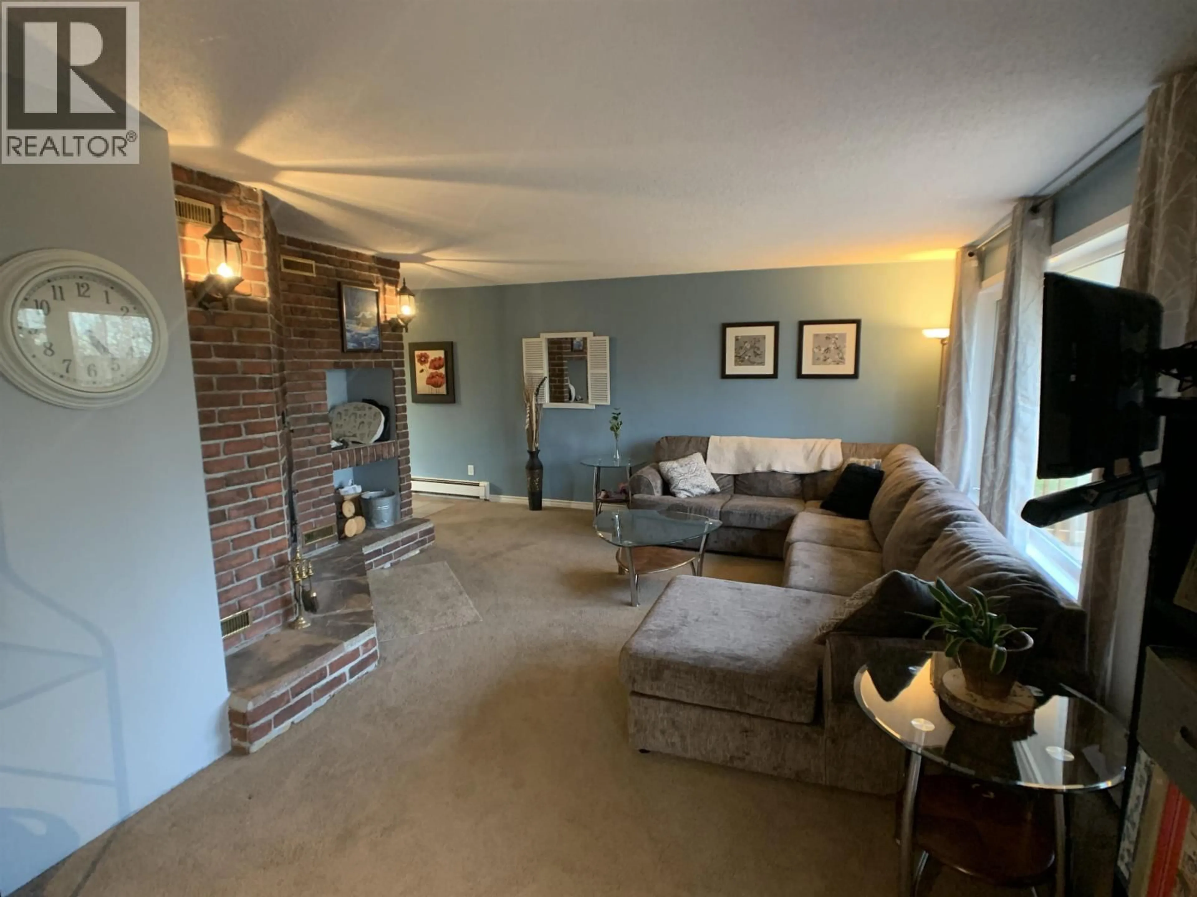 Living room with furniture, unknown for 19 RAVEN CRESCENT, Fort Nelson British Columbia V0C1R0