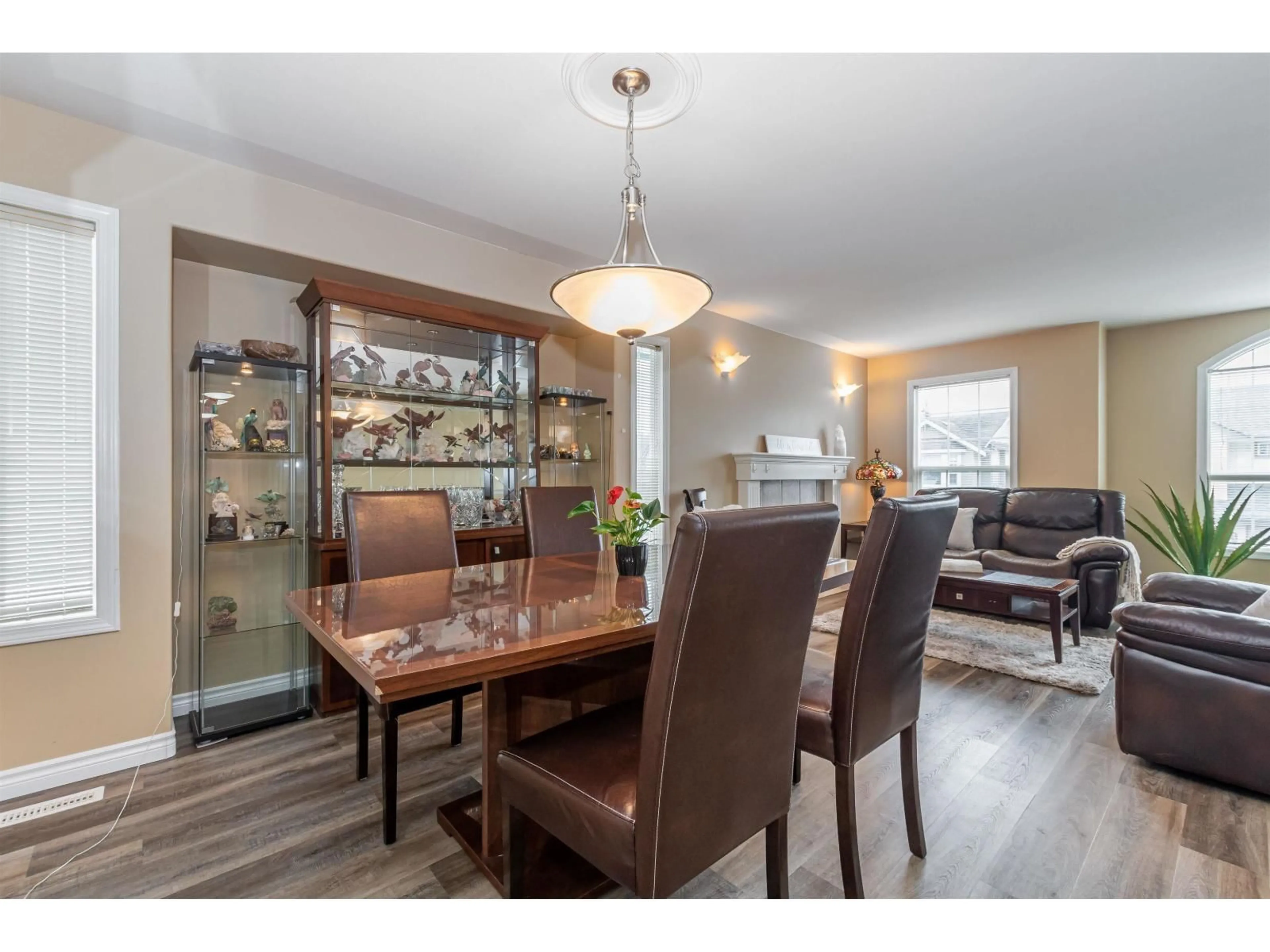 Dining room, wood/laminate floor for 103 - 5373 PEACH ROAD, Chilliwack British Columbia V2R4P7