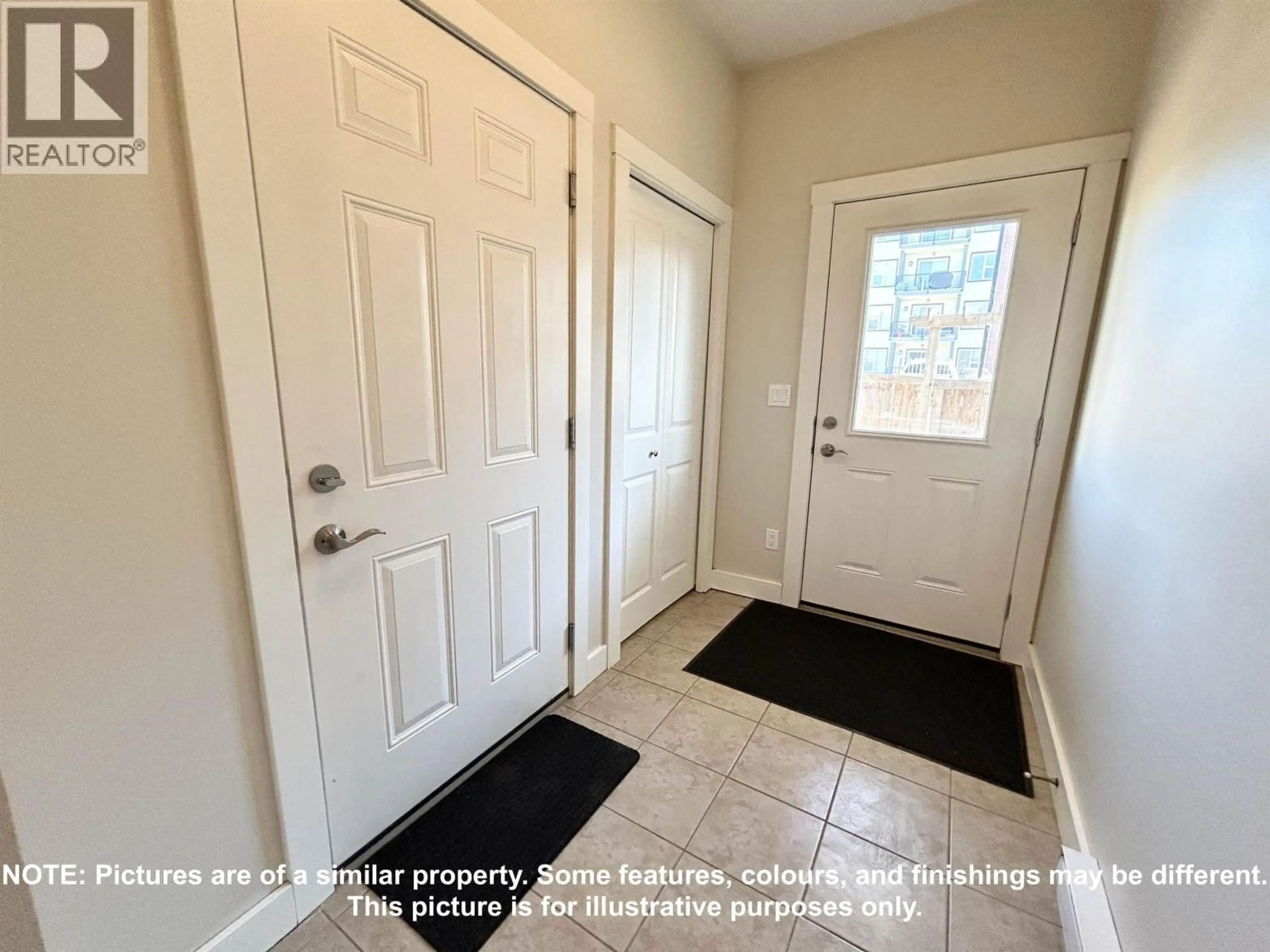 Indoor entryway for 110 - 10303 112 STREET, Fort St. John British Columbia V1J0N6