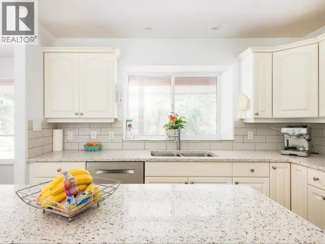 24150 132 AVENUE, Maple Ridge 4
