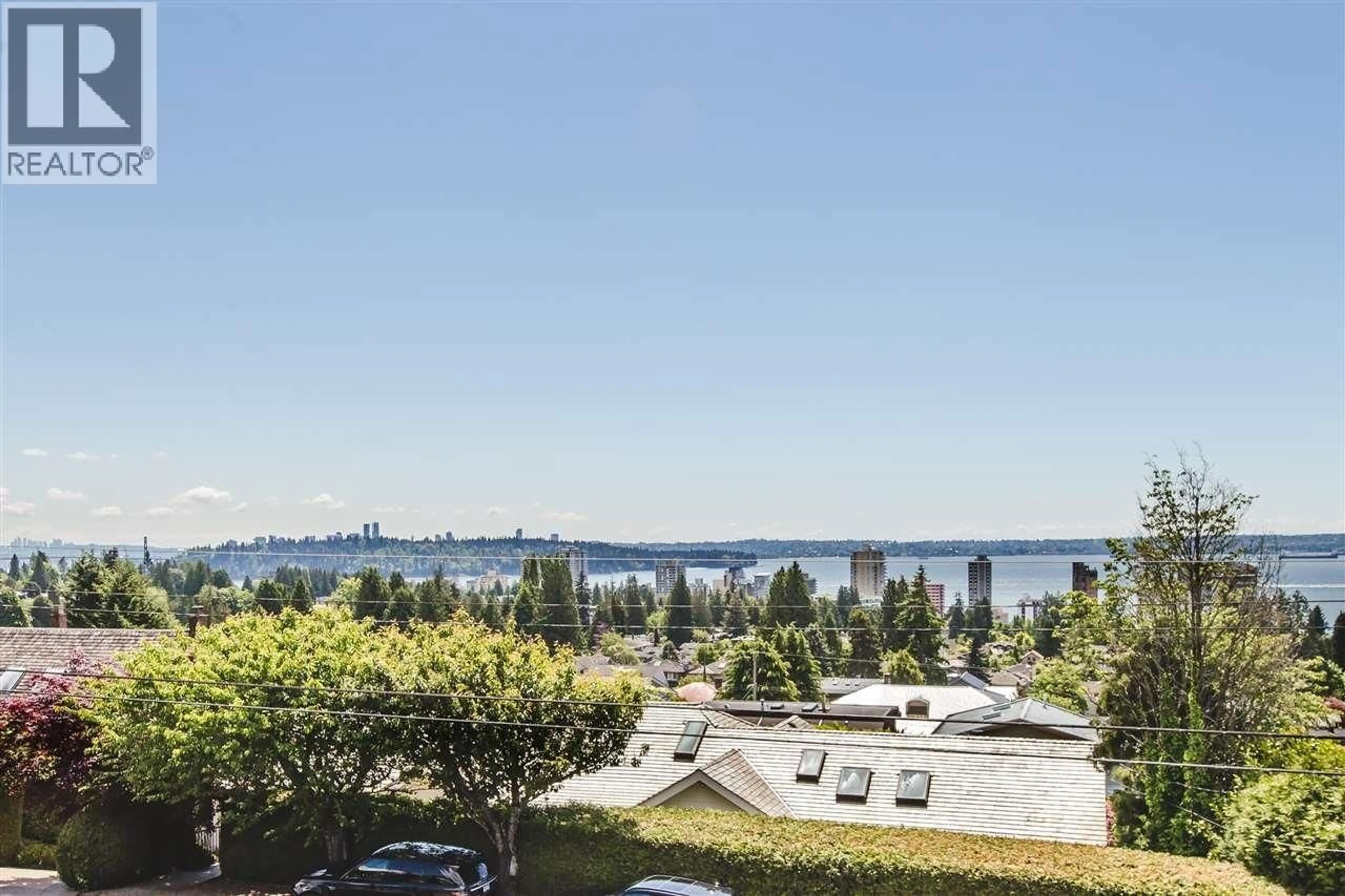 Patio, water/lake/river/ocean view for 2273 MATHERS AVENUE, West Vancouver British Columbia V7V2H4