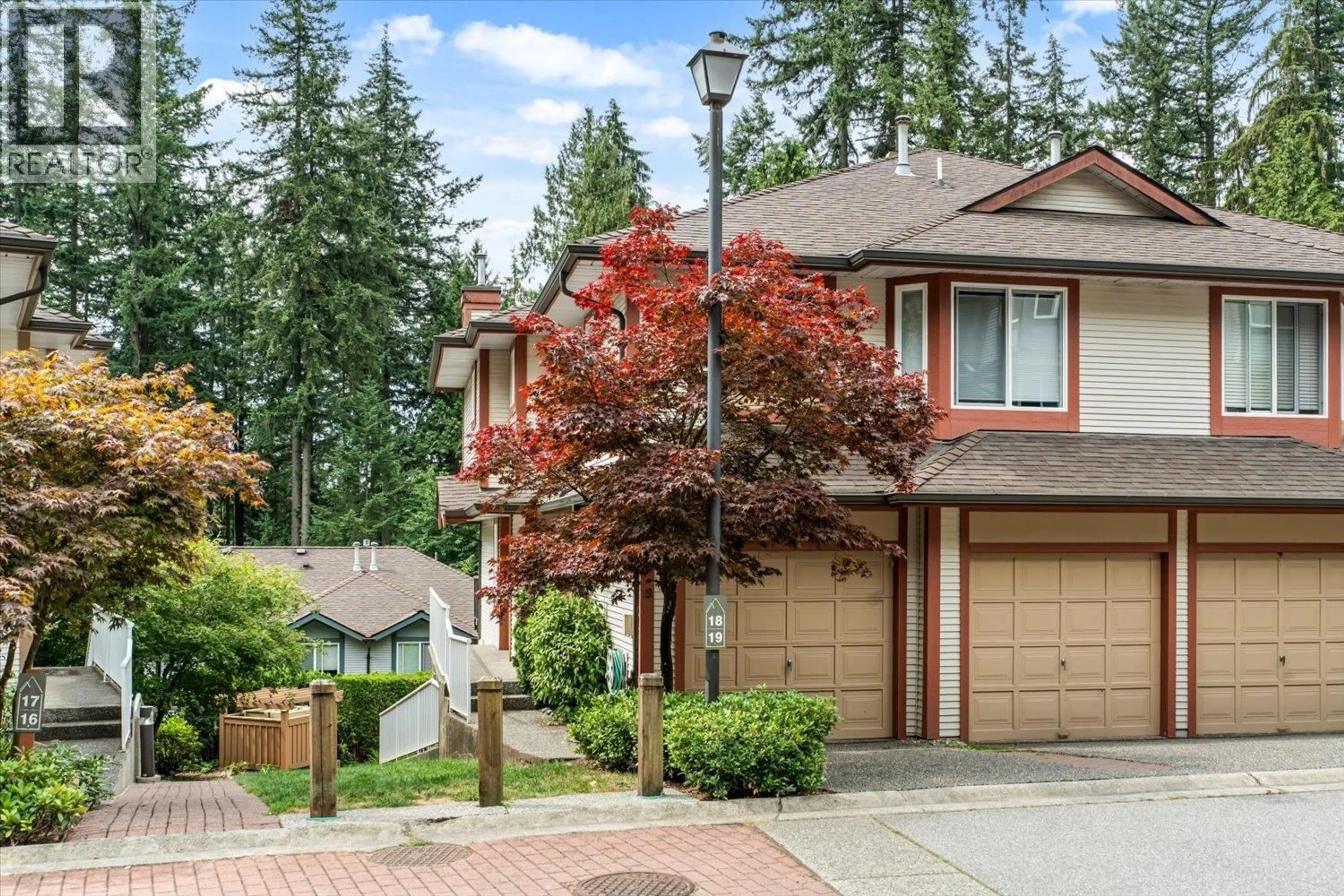 Home with vinyl exterior material, street for 19 - 103 PARKSIDE DRIVE, Port Moody British Columbia V3H4Y8