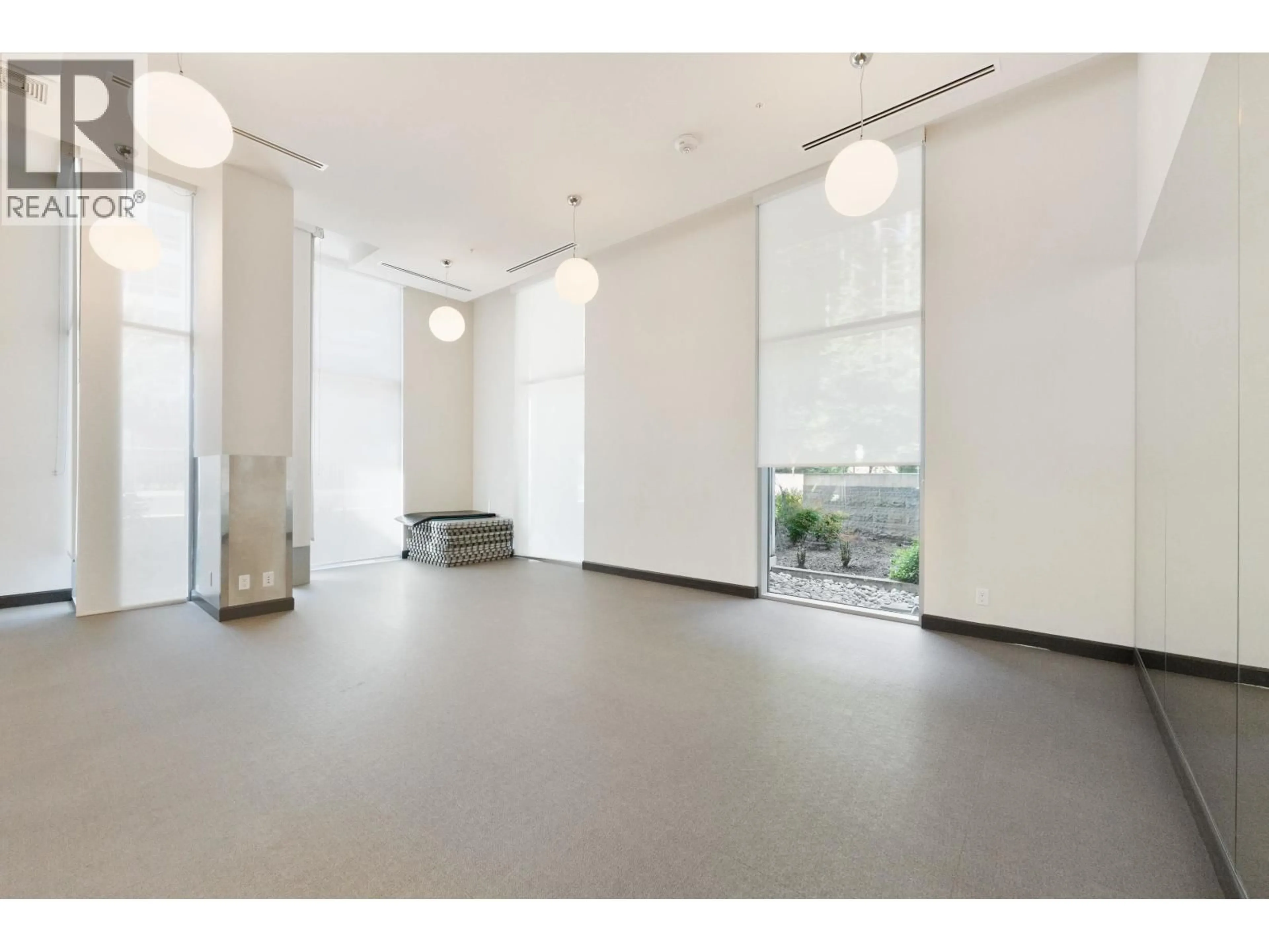Indoor foyer for 309 - 3355 BINNING ROAD, Vancouver British Columbia V6S0J1