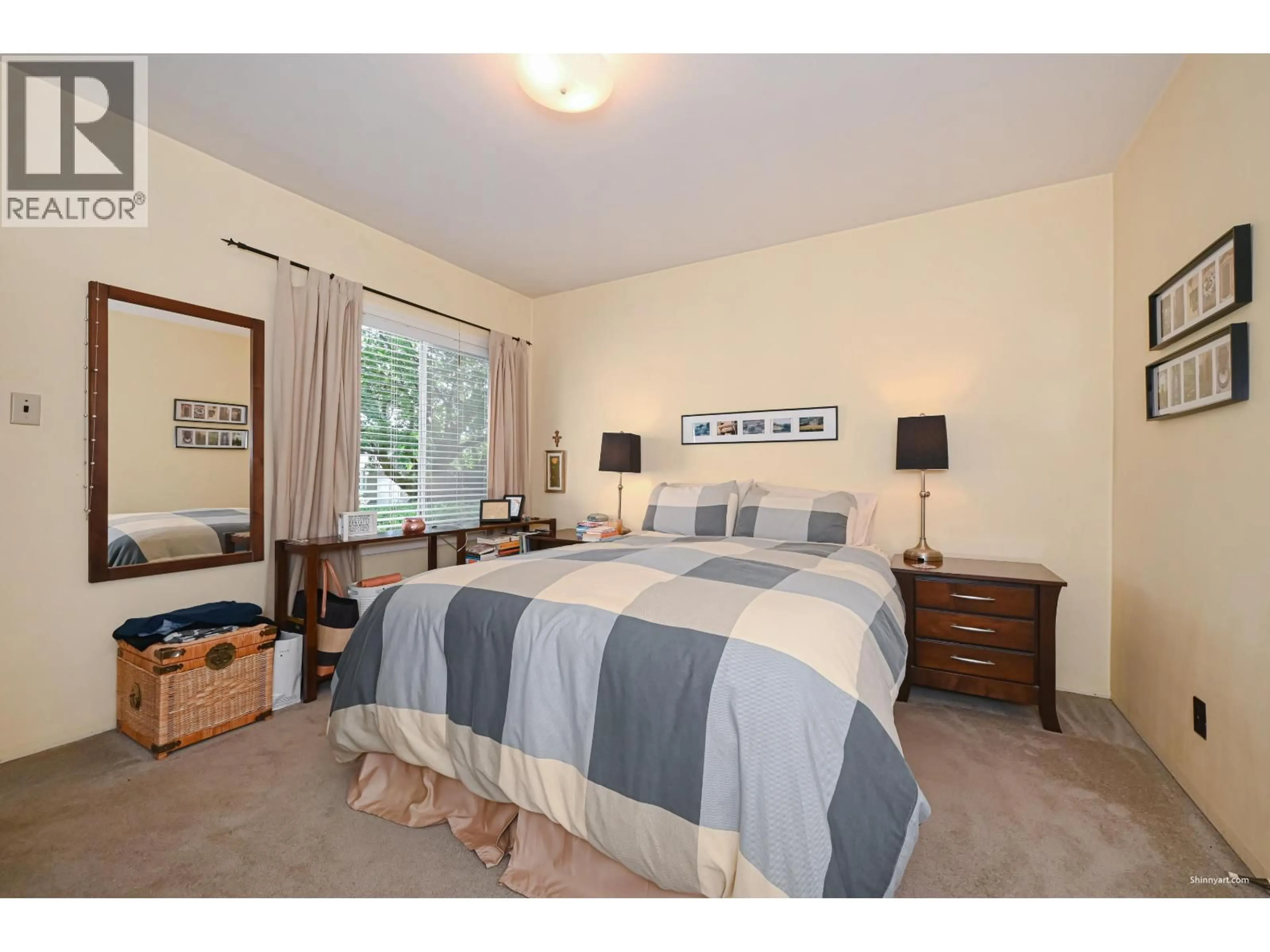 A pic of a room for 3305 6TH AVENUE, Vancouver British Columbia V6R1T2