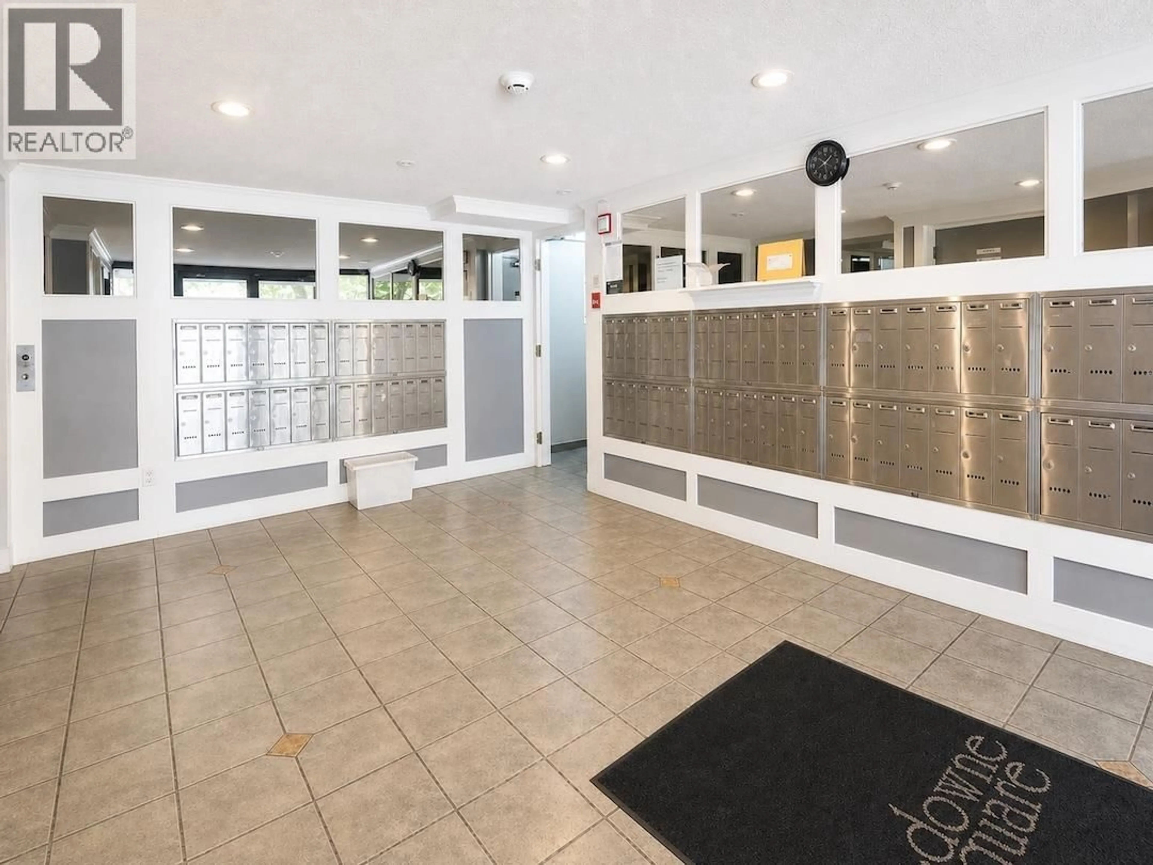 Lobby for 123 - 8700 ACKROYD ROAD, Richmond British Columbia V6X3G2