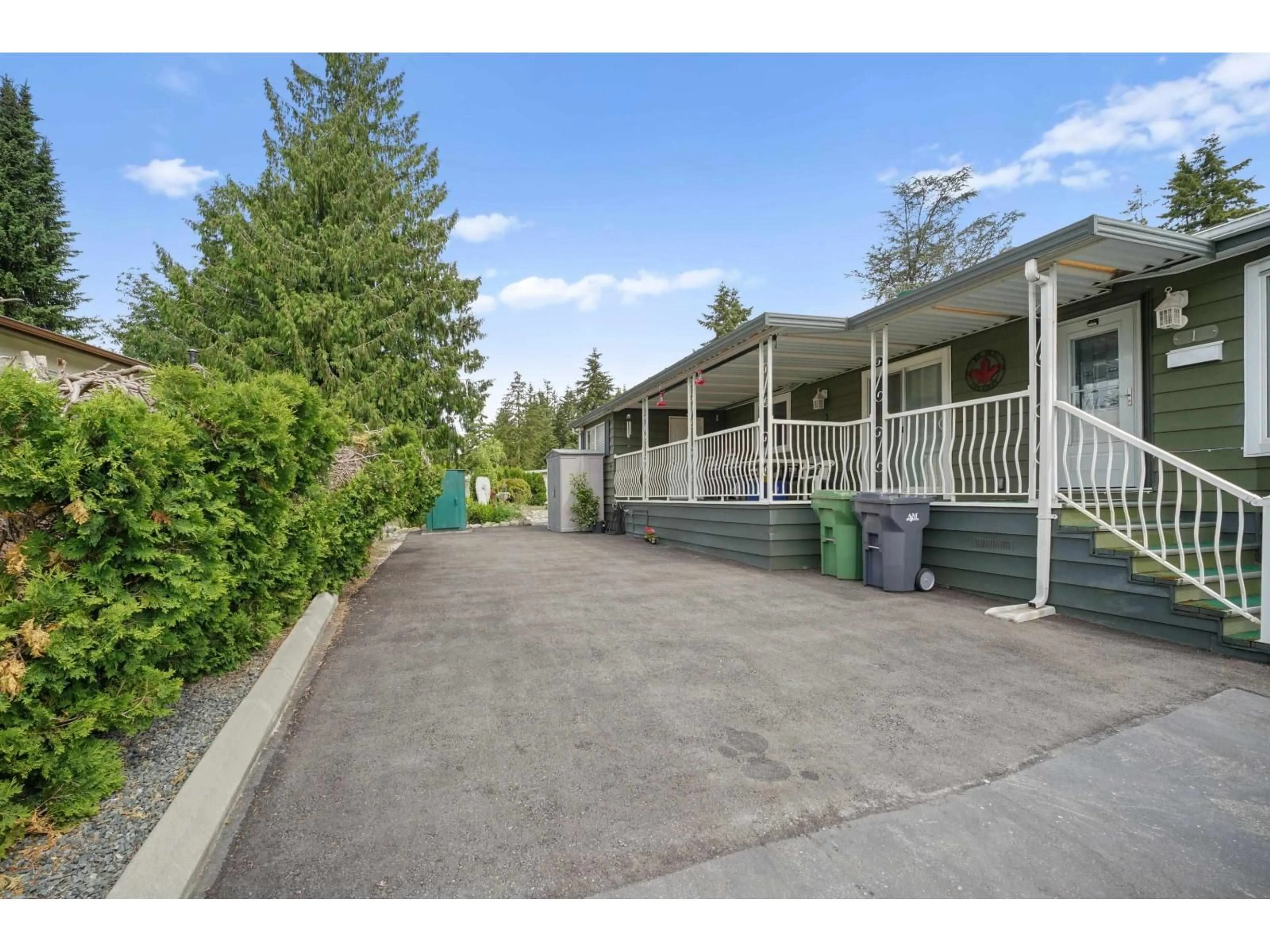 Patio, street for 113 - 3665 244 STREET, Langley British Columbia V2Z1N1