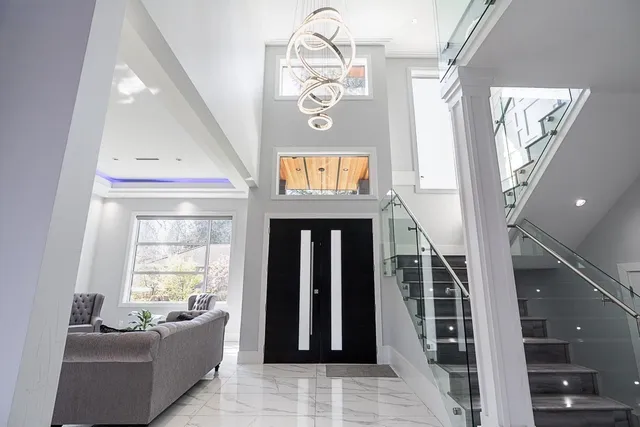 10196 142A STREET, Surrey 2