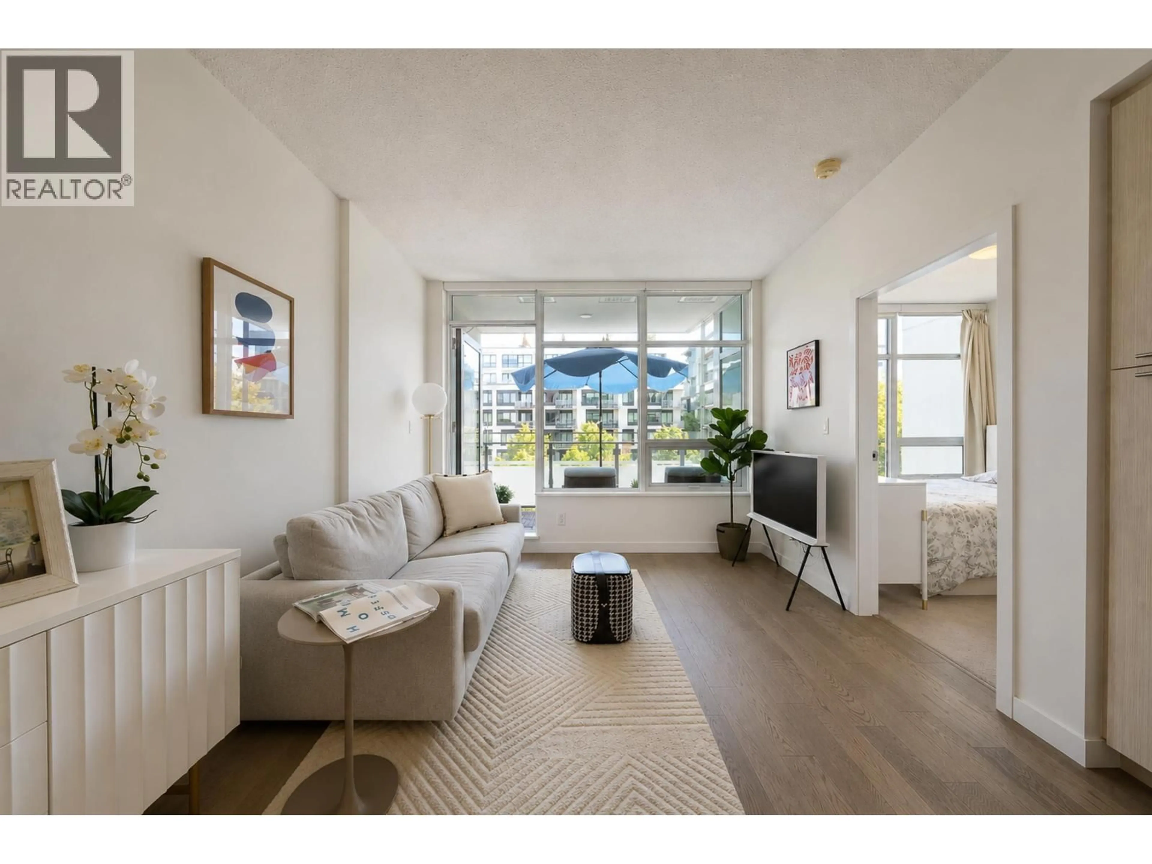 Living room with furniture, unknown for 304 - 4963 CAMBIE STREET, Vancouver British Columbia V5Z0H5