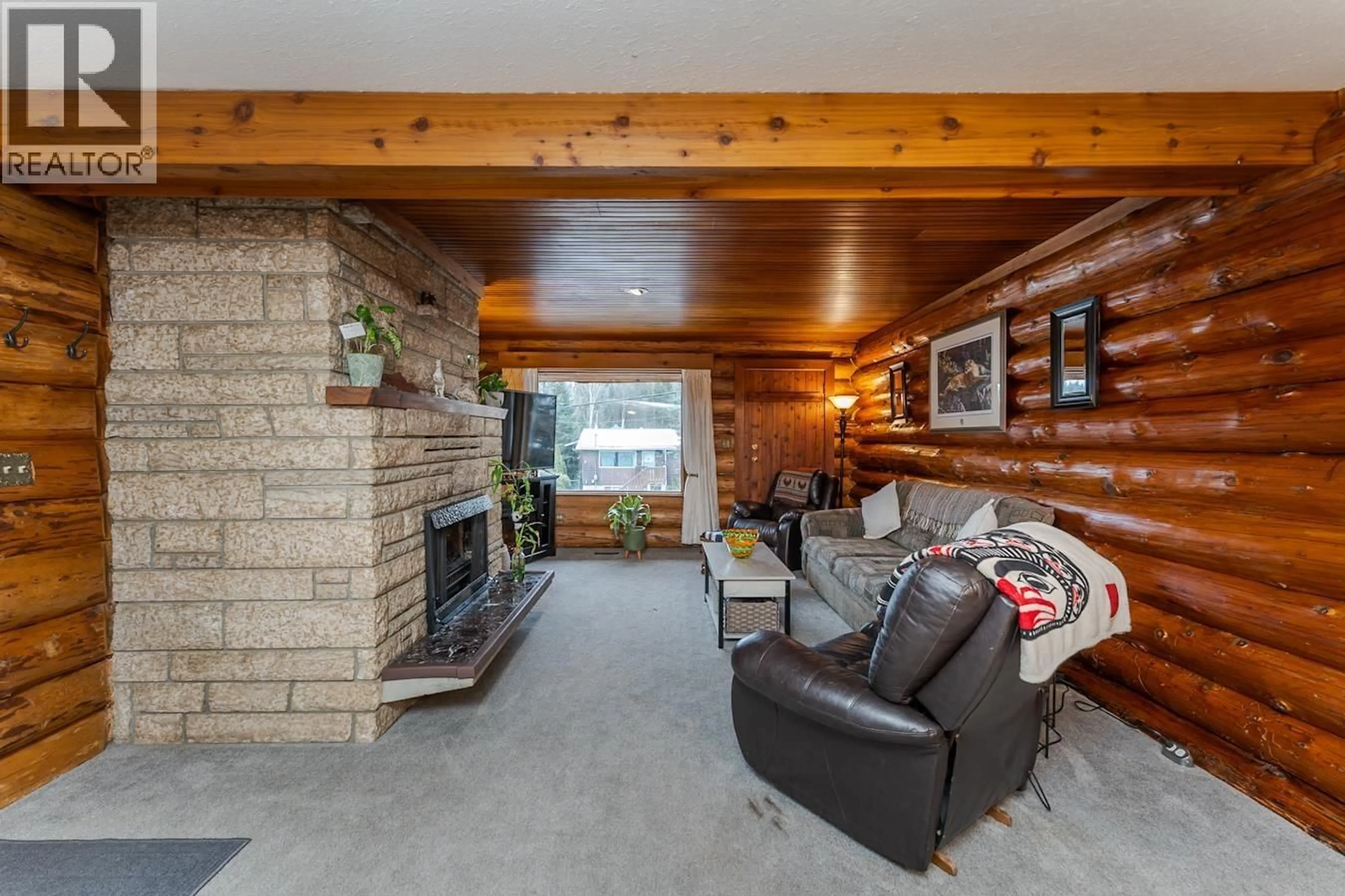 Living room with furniture, unknown for 2100 O'KEEFE AVENUE, Prince George British Columbia V2K1K9