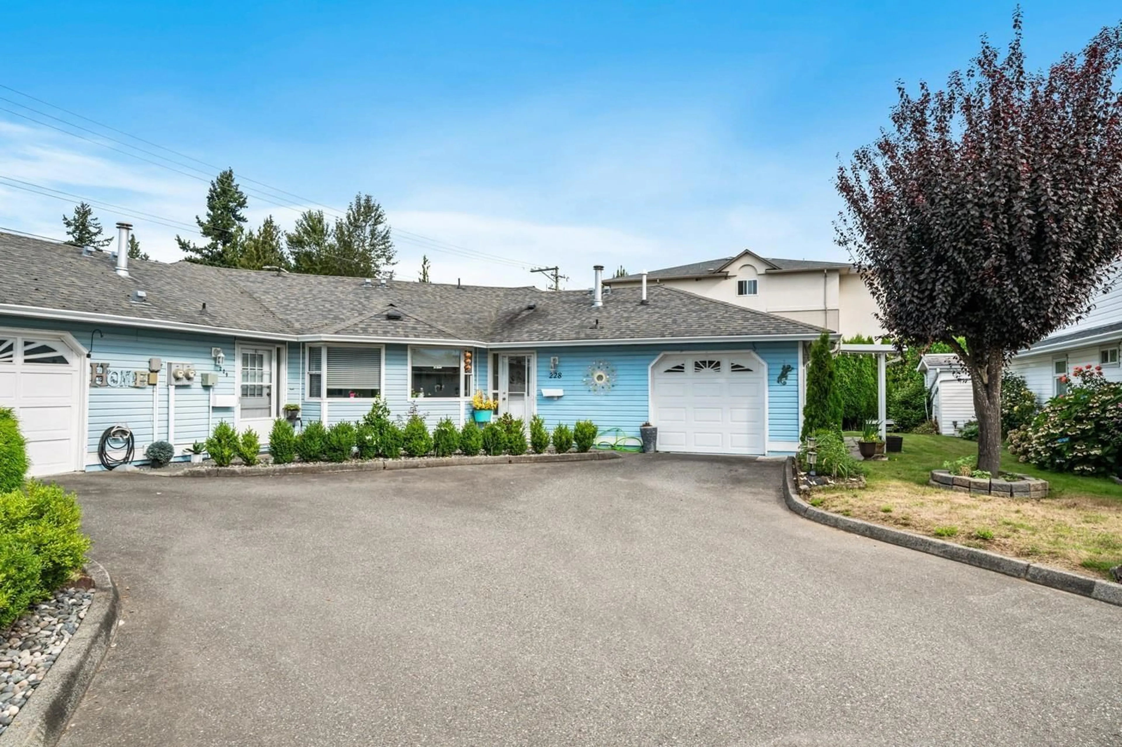 Home with vinyl exterior material, street for 228 - 7610 EVANS ROAD, Chilliwack British Columbia V2R2Z5