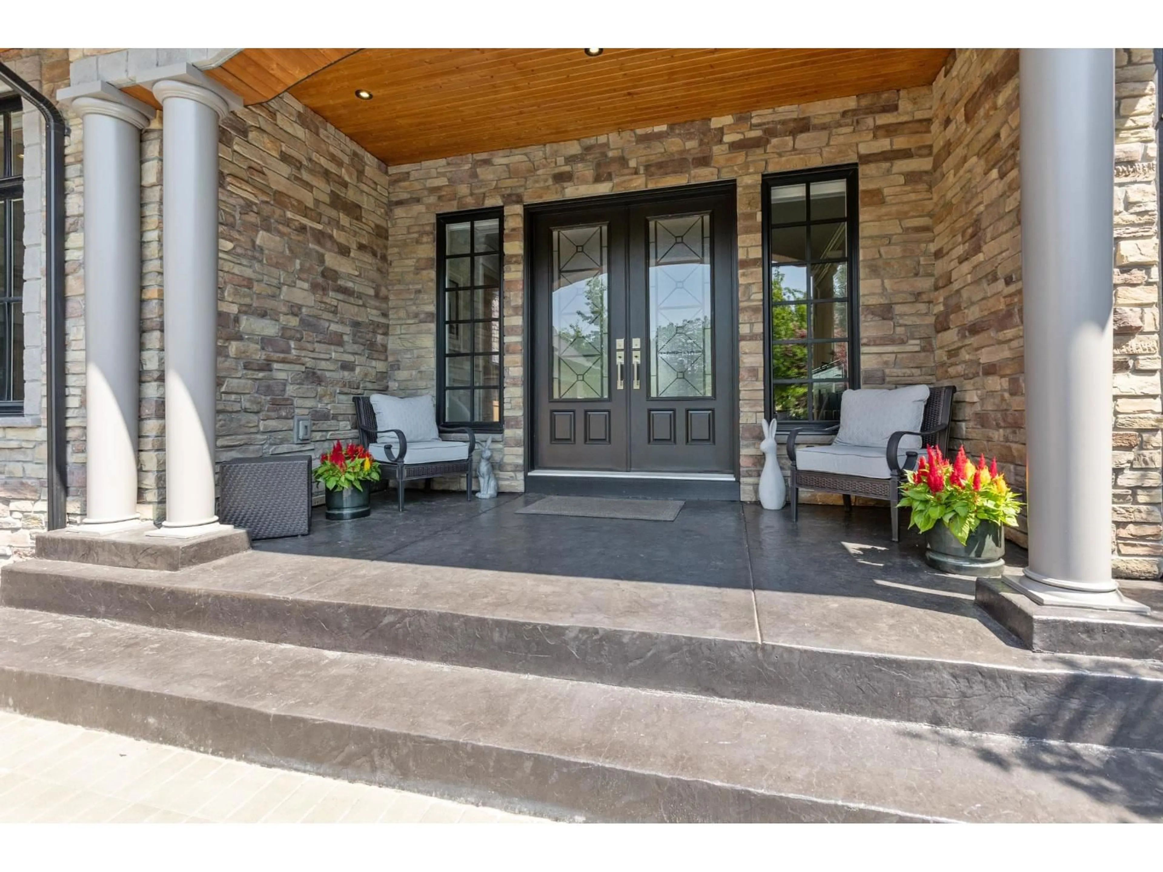 Indoor entryway for 262 198 STREET, Langley British Columbia V2Z0A5