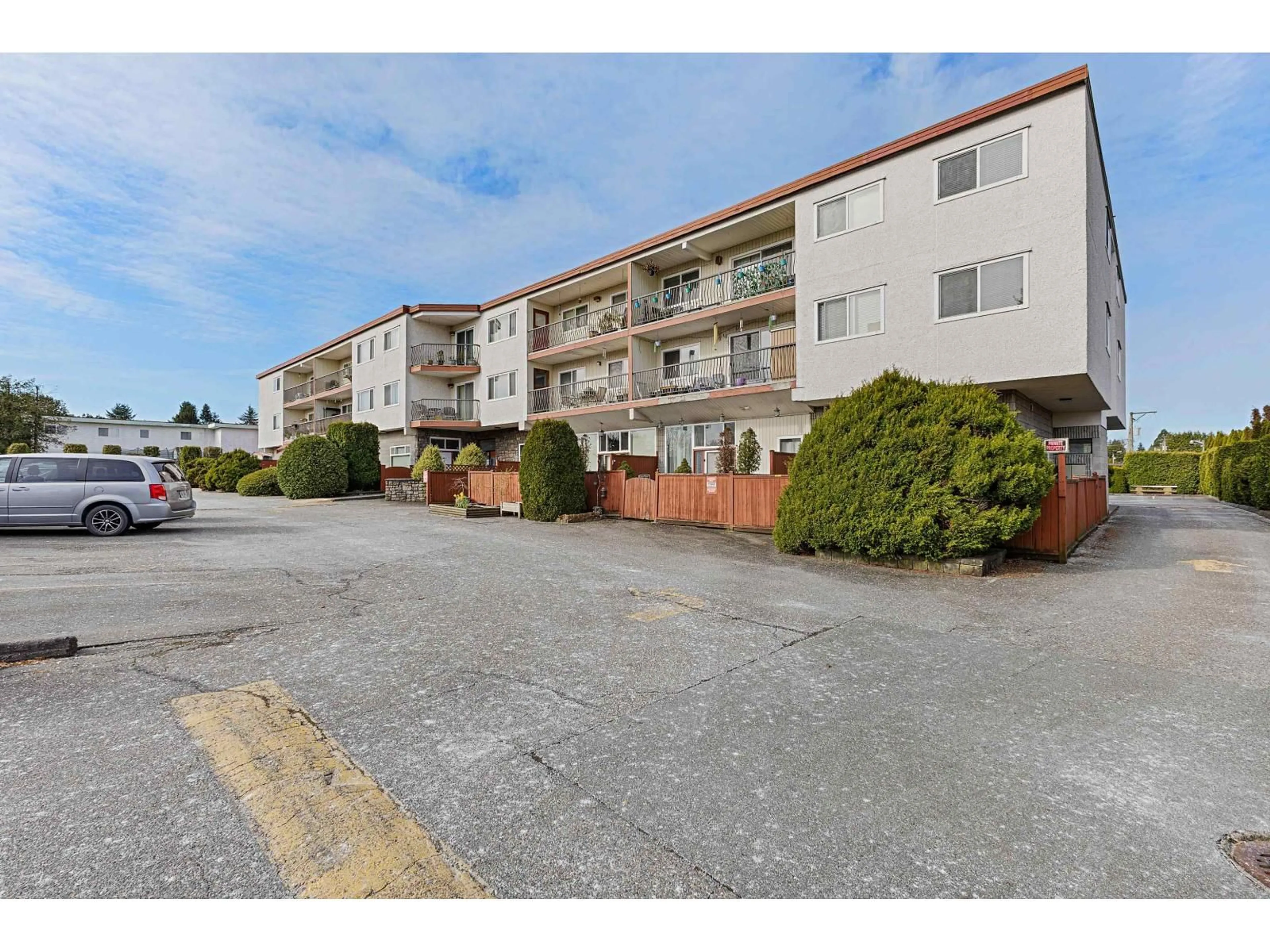A pic from outside/outdoor area/front of a property/back of a property/a pic from drone, street for 205 - 3043 270 STREET, Langley British Columbia V4W3M2