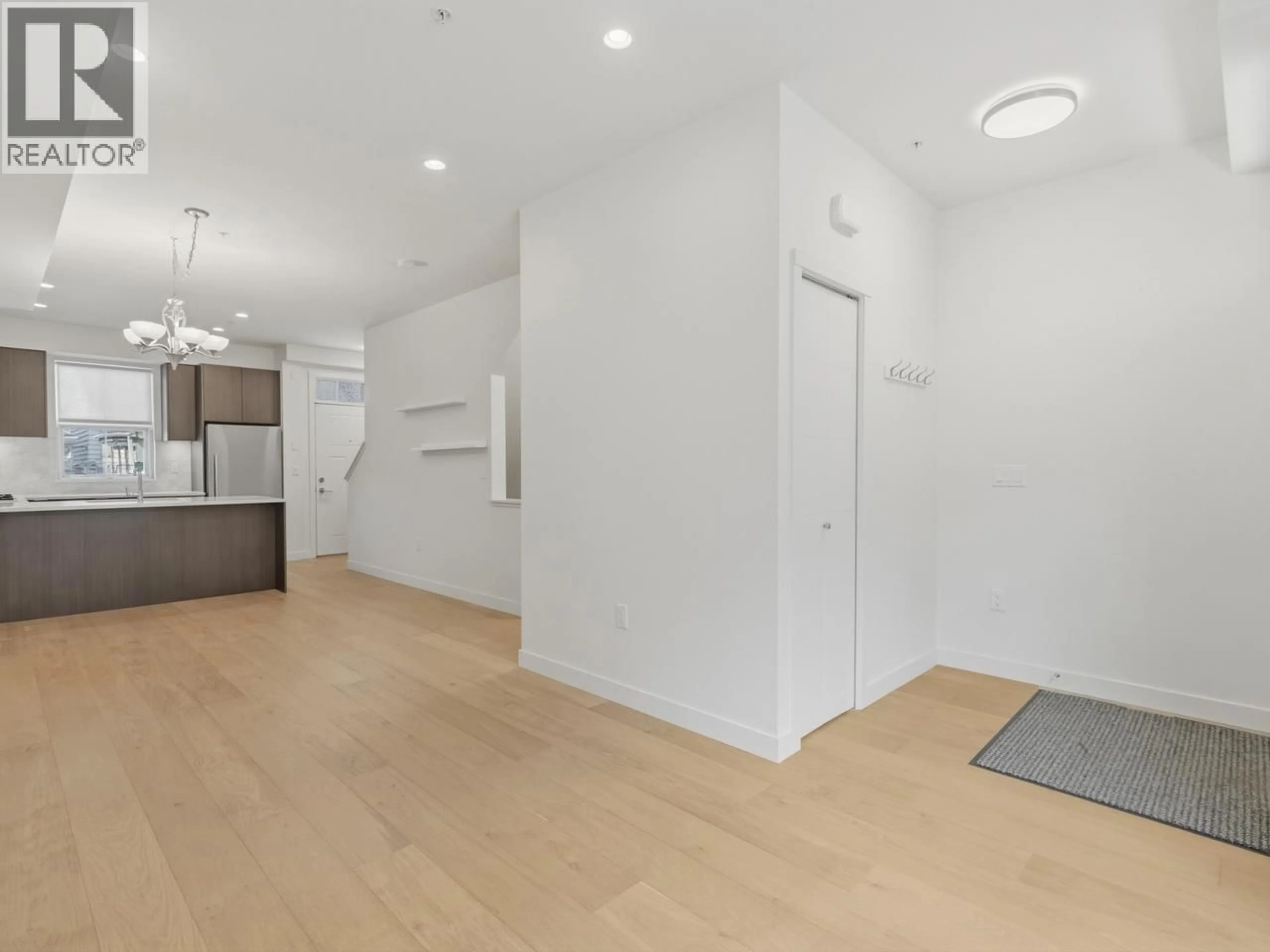 A pic of a room for 7891 OAK STREET, Vancouver British Columbia V6P0H9