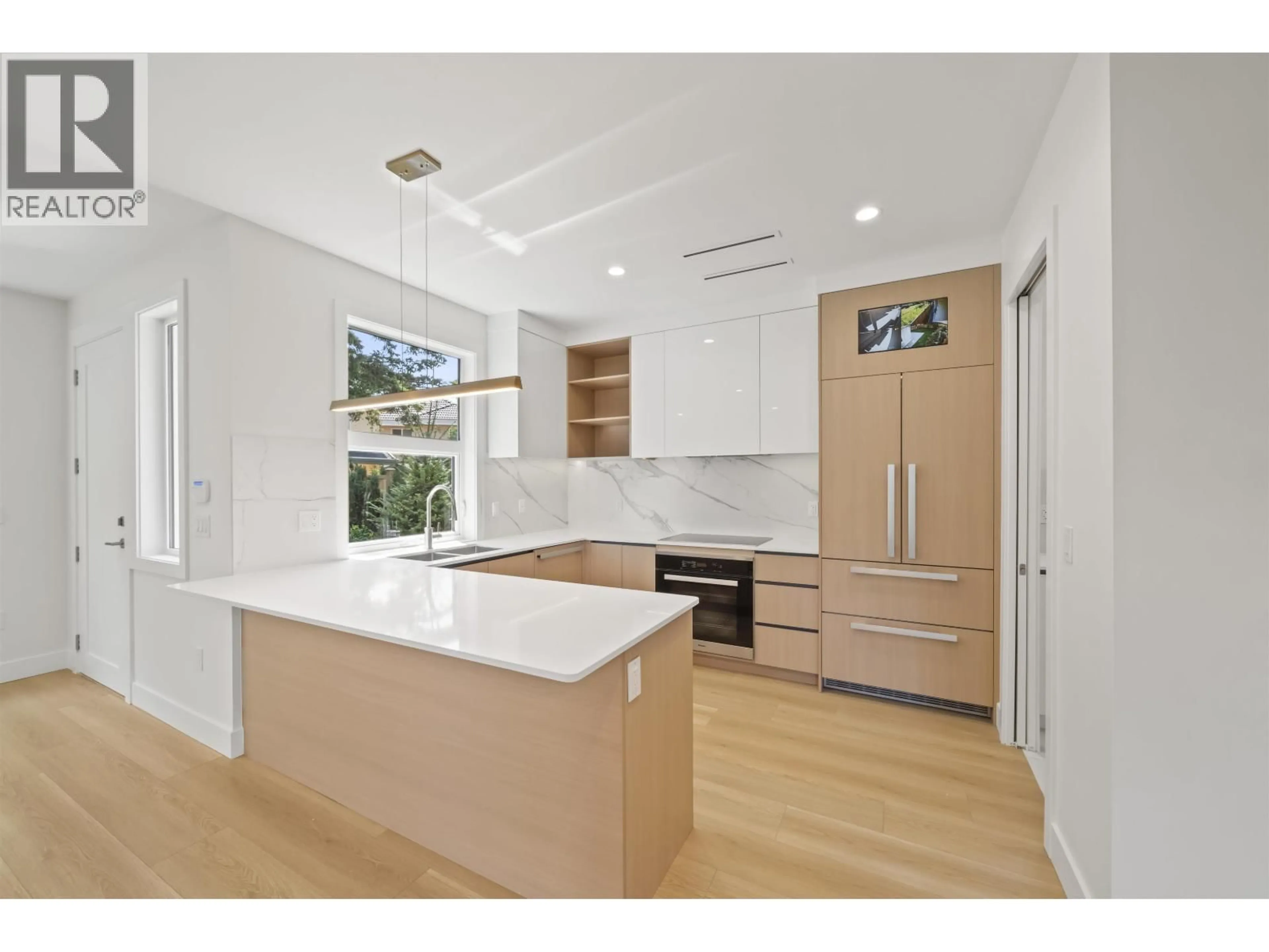 Open concept kitchen, unknown for 6726 FRANCIS ROAD, Richmond British Columbia V7C1K5