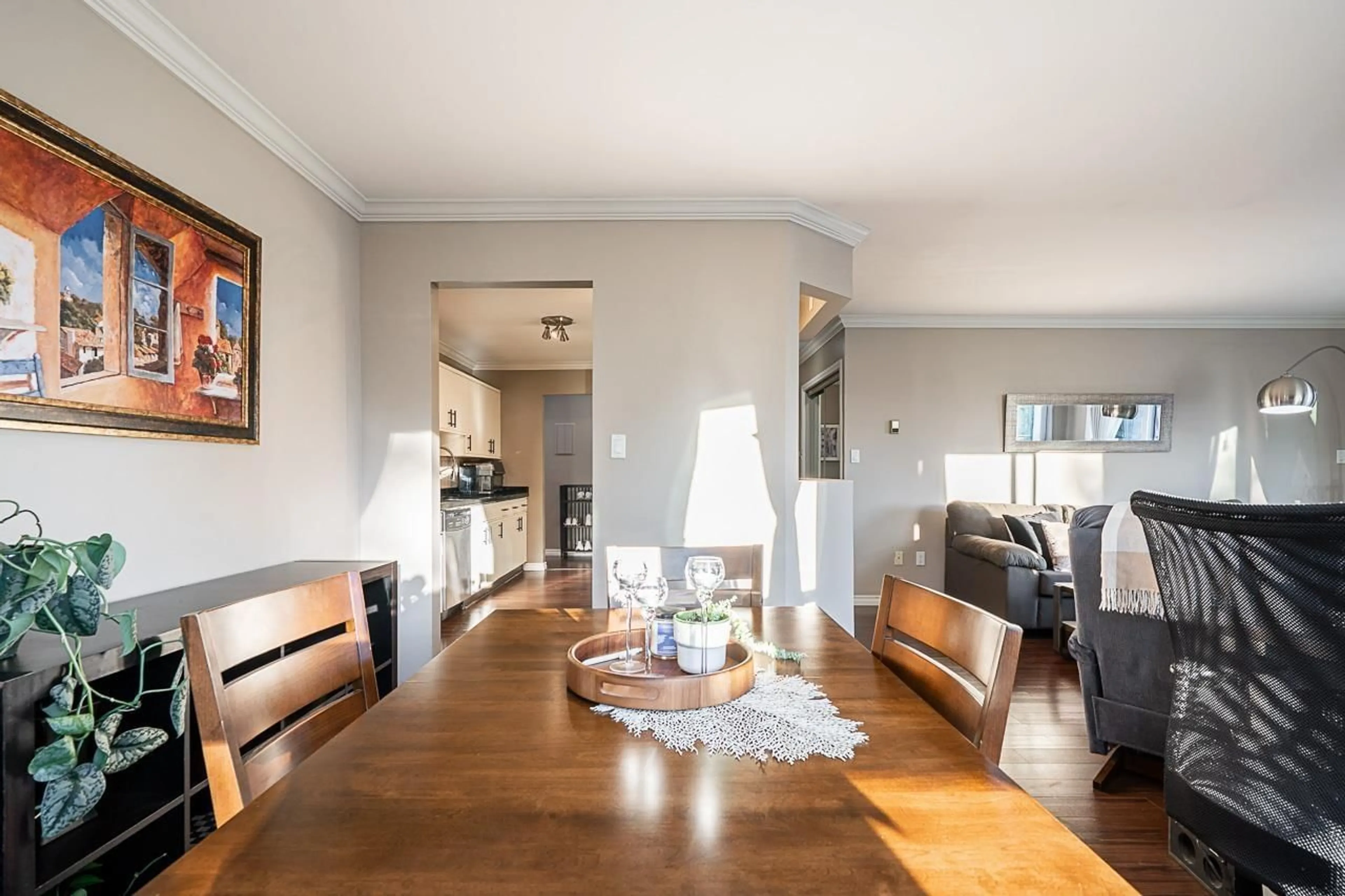 Unknown for 313 - 1830 SOUTHMERE CRESCENT EAST, Surrey British Columbia V4A9C2