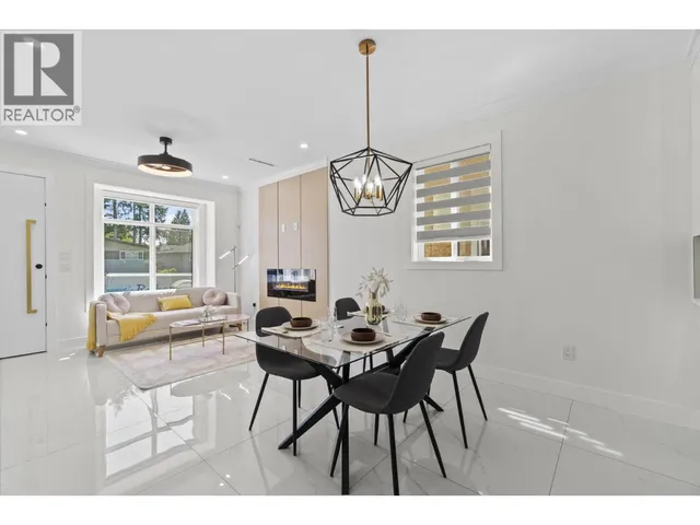 8073 18TH AVENUE, Burnaby 4