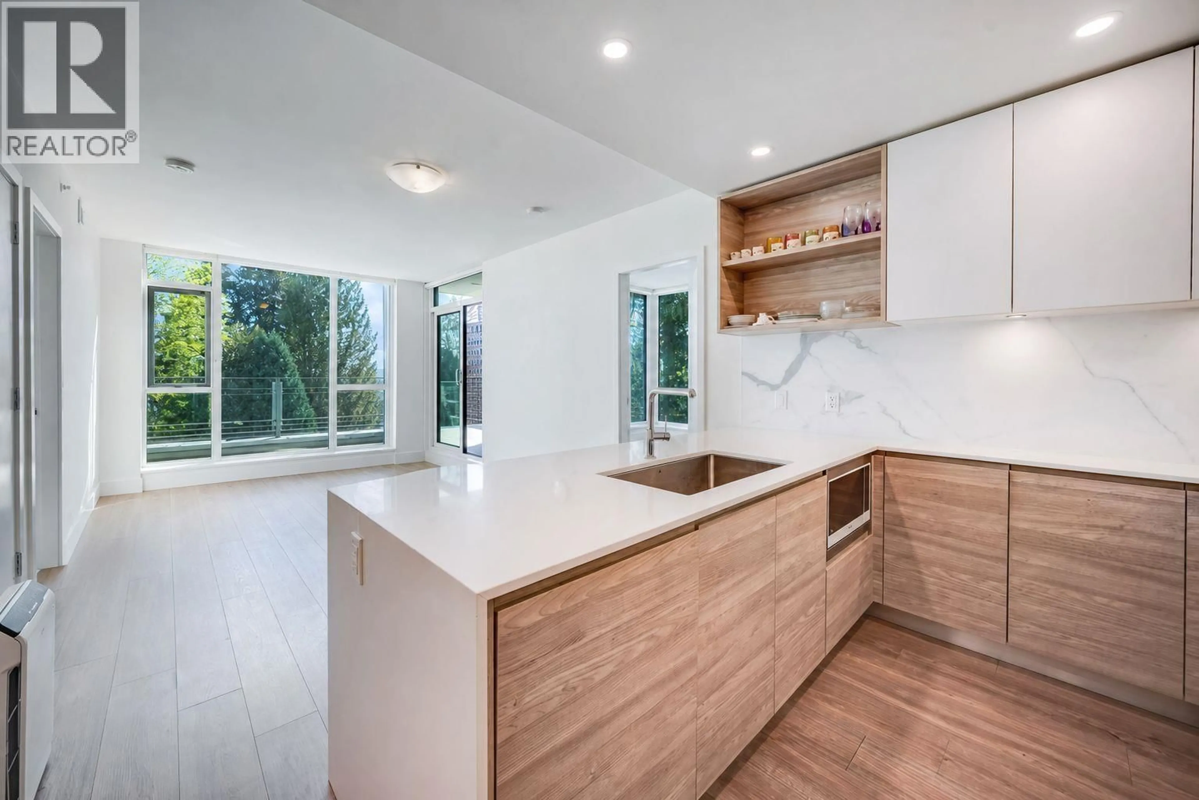 Contemporary kitchen, unknown for 205 - 585 AUSTIN AVENUE, Coquitlam British Columbia V3K0G6