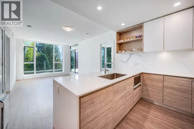 205 - 585 AUSTIN AVENUE, Coquitlam 3