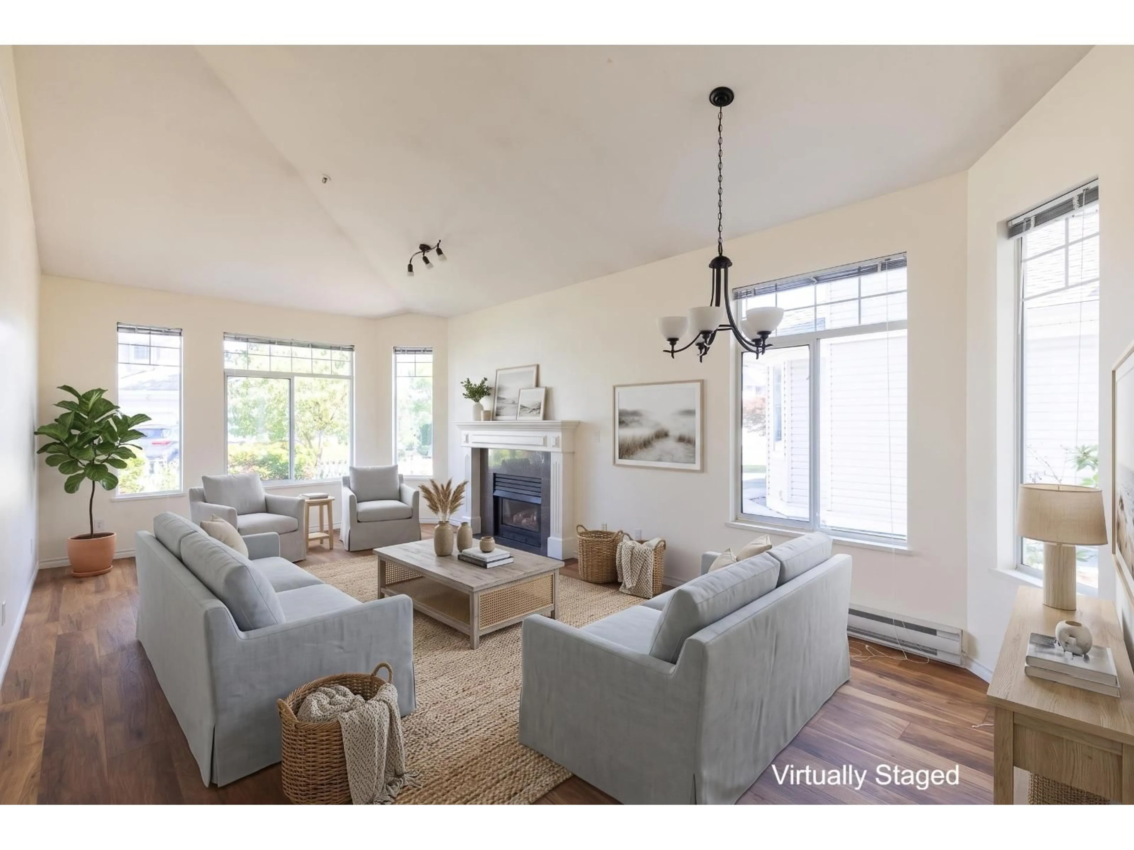Living room with furniture, unknown for 49 - 5708 208 STREET, Langley British Columbia V3A8L4