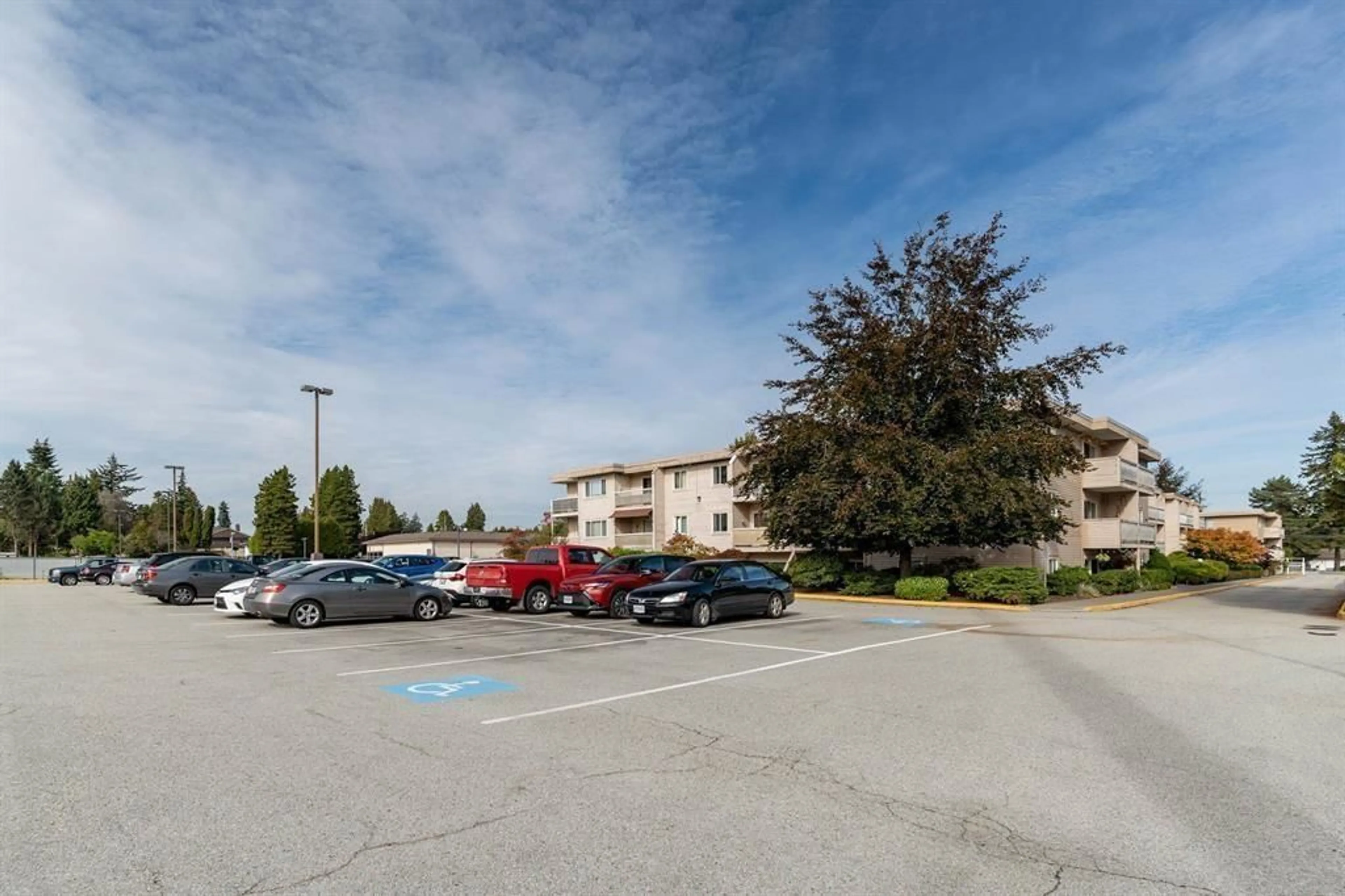 Unknown for 123 - 11806 88 AVENUE, Delta British Columbia V4C3C5