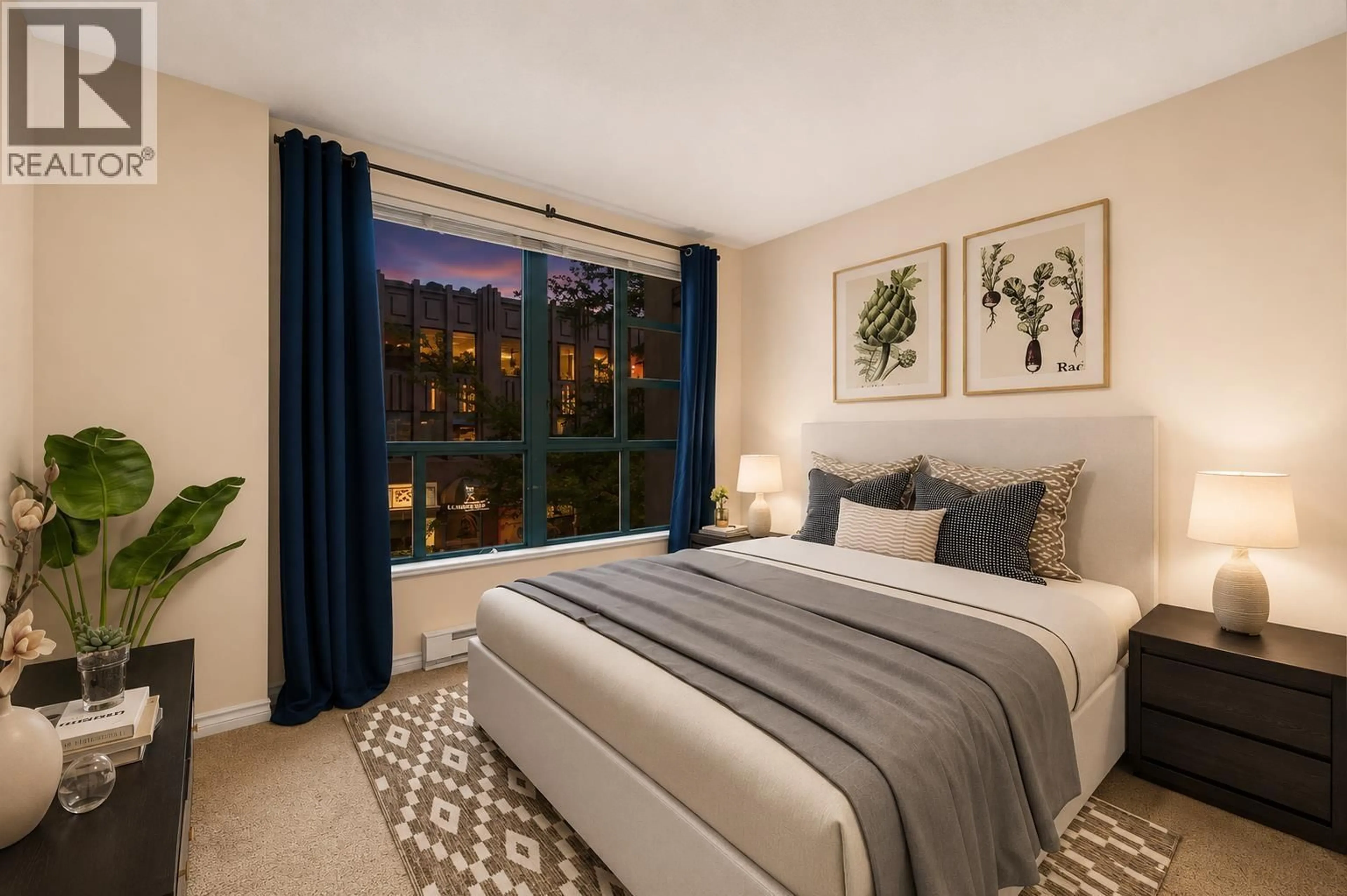 Bedroom with bed, unknown for 304 - 939 HOMER STREET, Vancouver British Columbia V6B2W6