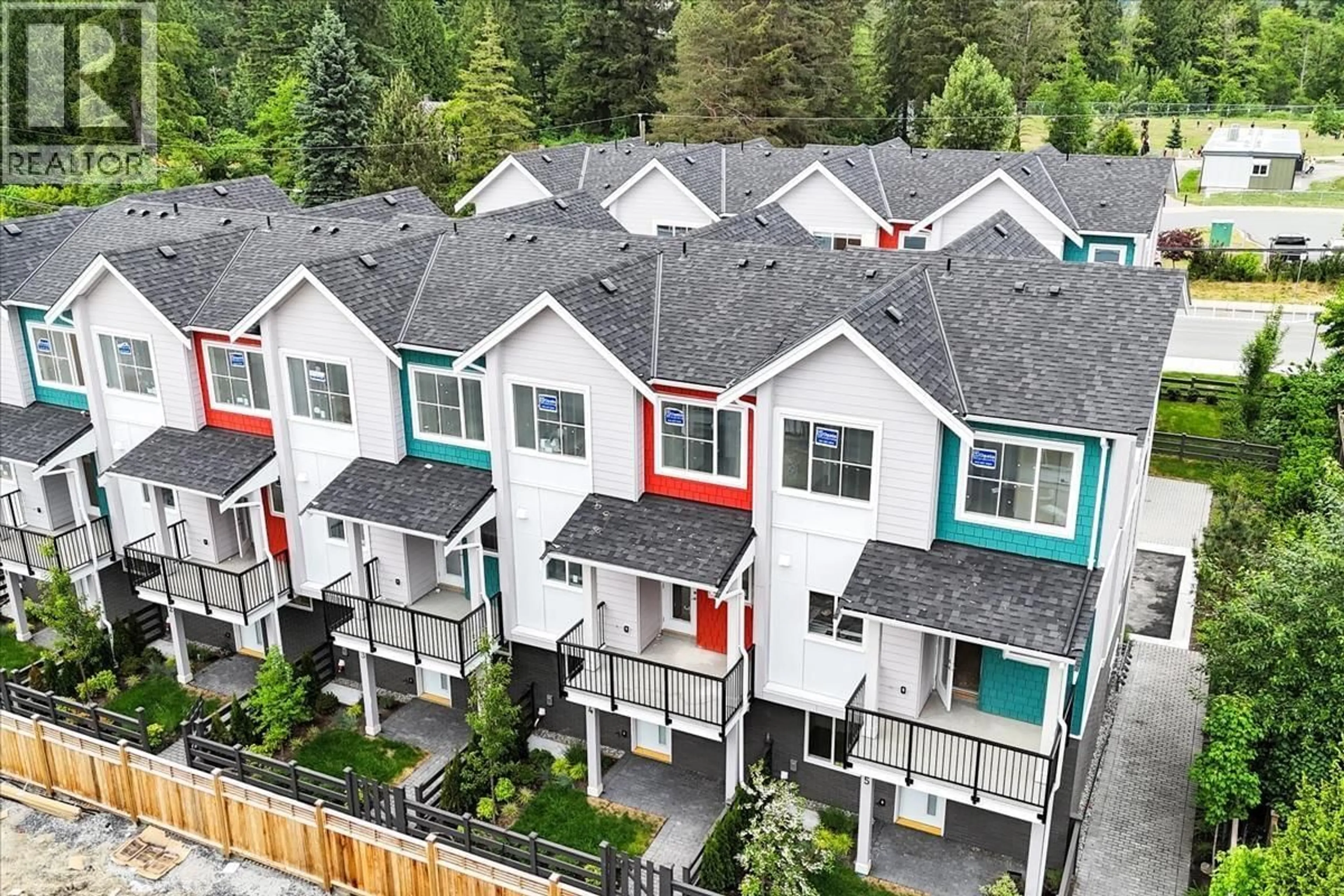 A pic from outside/outdoor area/front of a property/back of a property/a pic from drone, mountain view for 8 - 10392 240A STREET, Maple Ridge British Columbia V2W1G3
