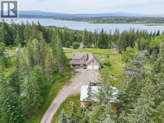 1551 VIEW DRIVE, Quesnel 2