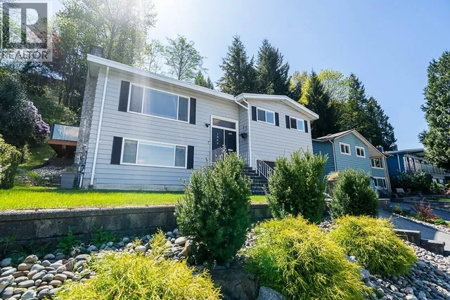 1062 SPAR DRIVE, Coquitlam 2