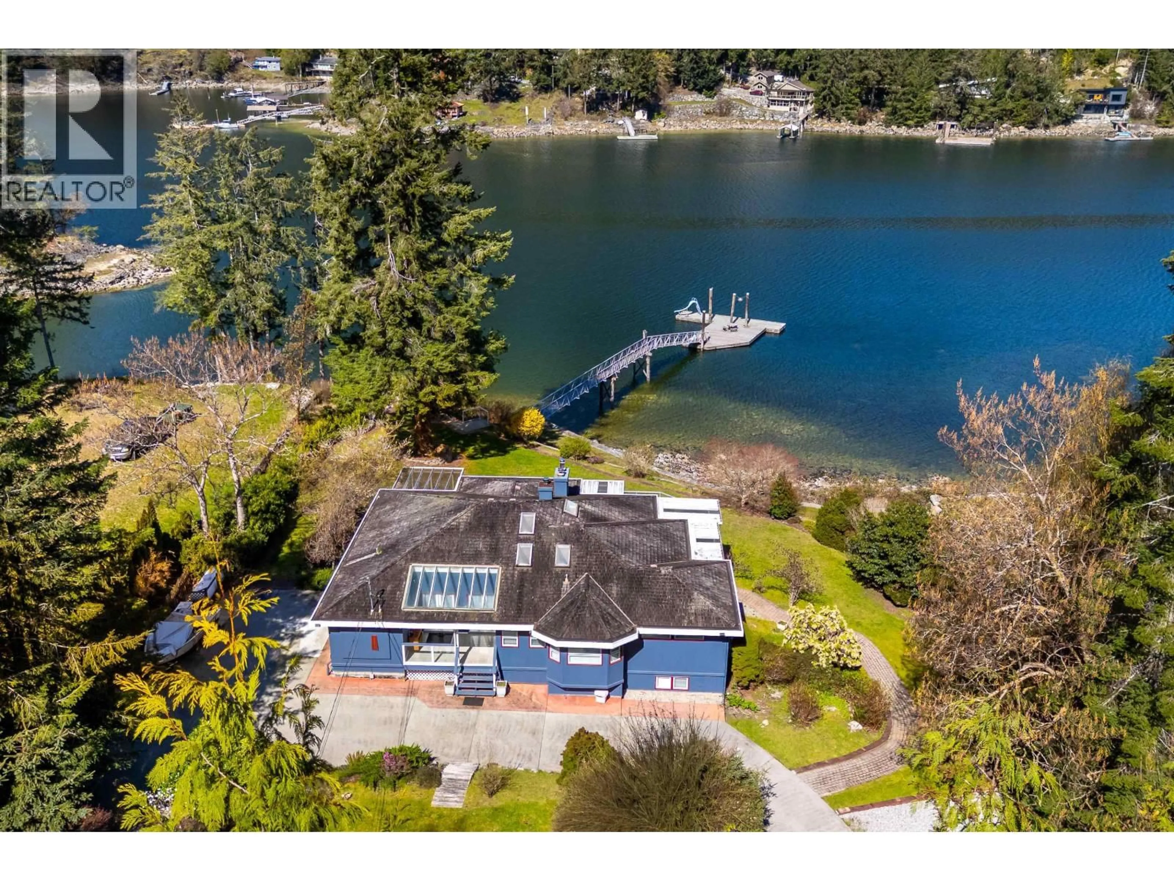 A pic from outside/outdoor area/front of a property/back of a property/a pic from drone, water/lake/river/ocean view for 12881 SUNSHINE COAST HIGHWAY, Madeira Park British Columbia V0N2H1