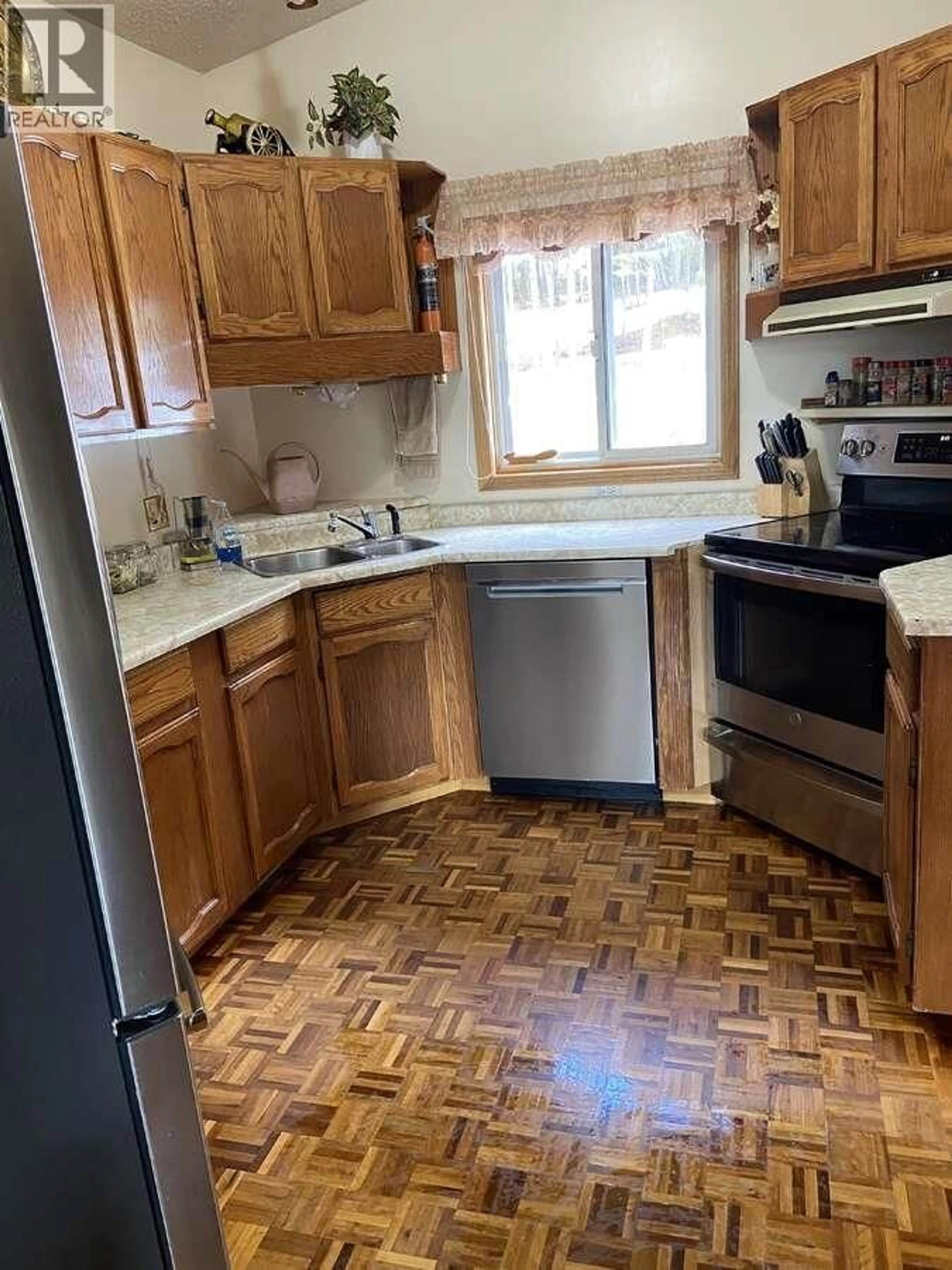 Standard kitchen, unknown for 15430 BUCKHORN LAKE ROAD, Prince George British Columbia V2N6A6