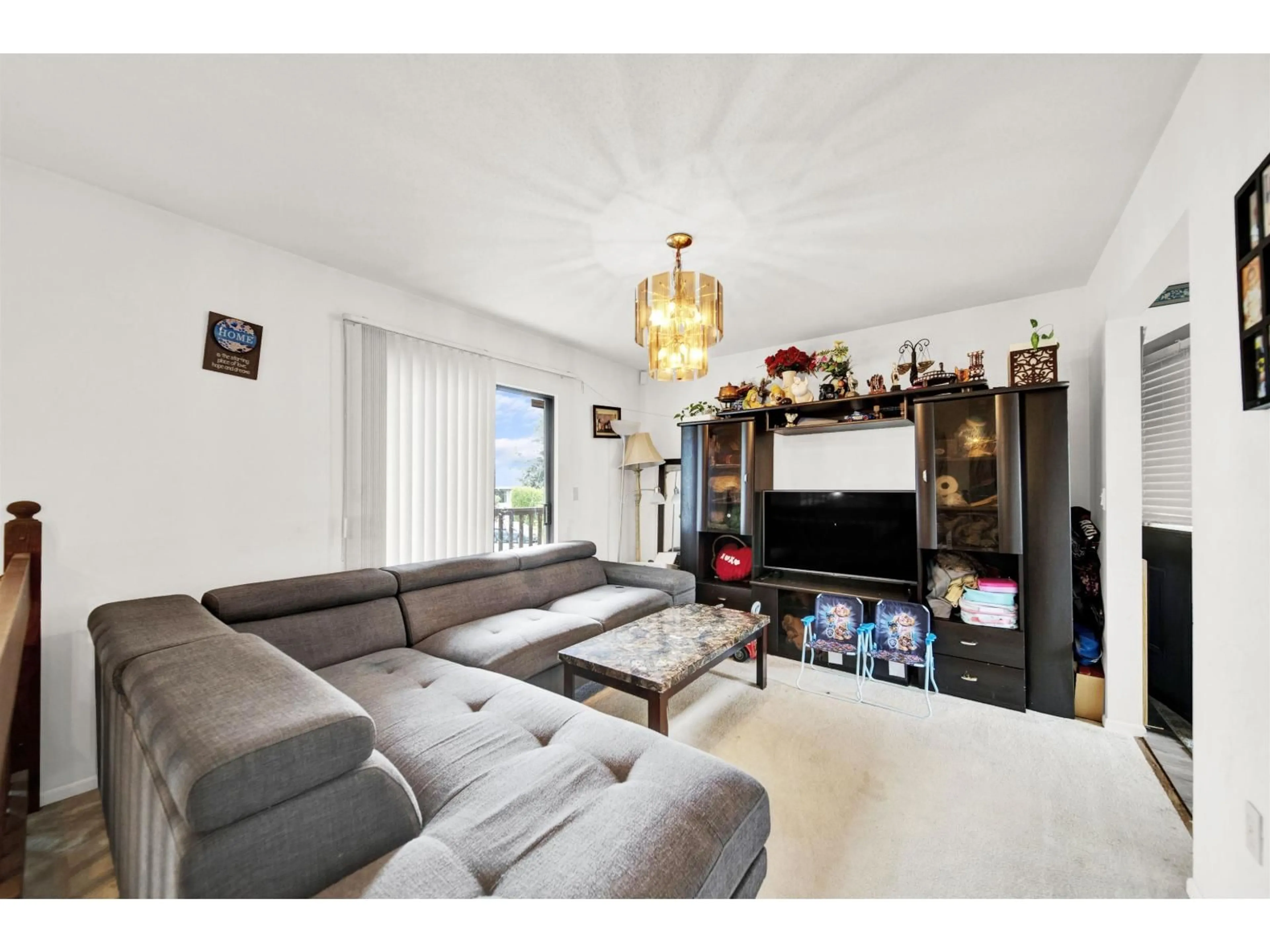 Living room with furniture, unknown for 27191 28A AVENUE, Langley British Columbia V4W3A4