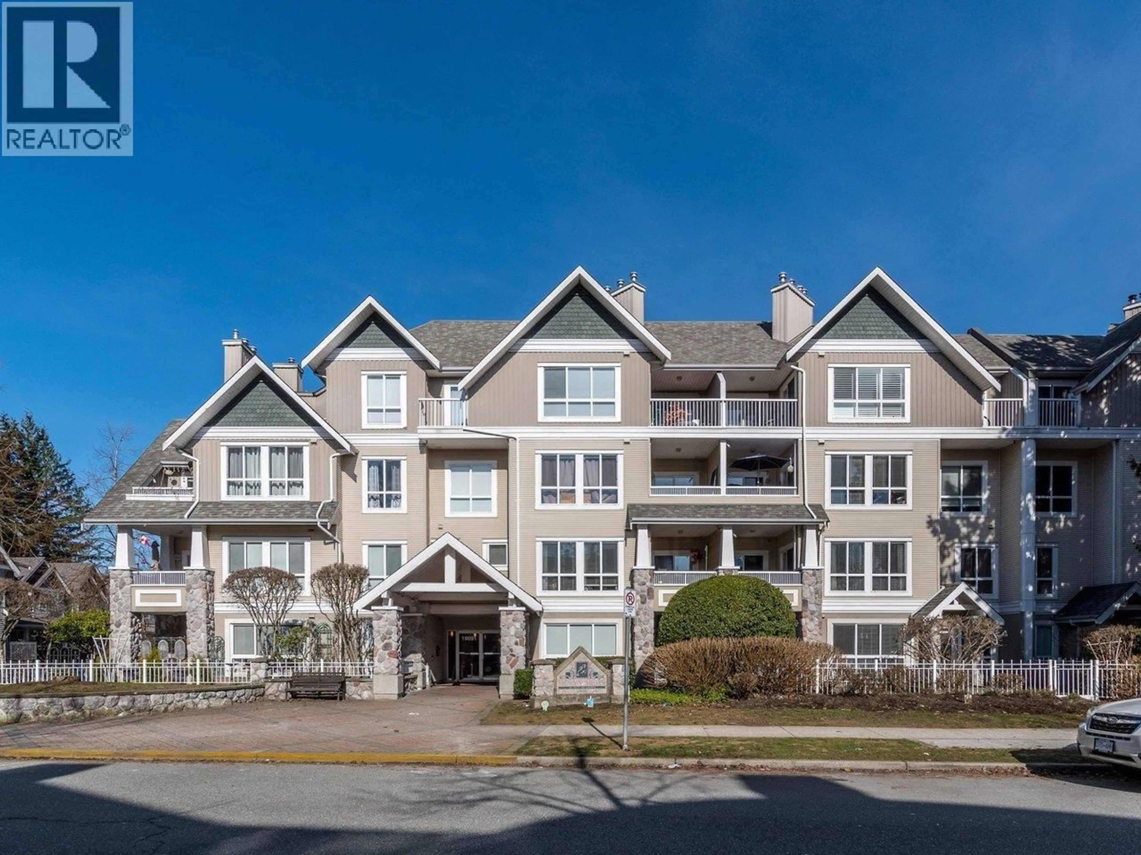 A pic from outside/outdoor area/front of a property/back of a property/a pic from drone, unknown for 203 - 19091 MCMYN ROAD, Pitt Meadows British Columbia V3Y2S8