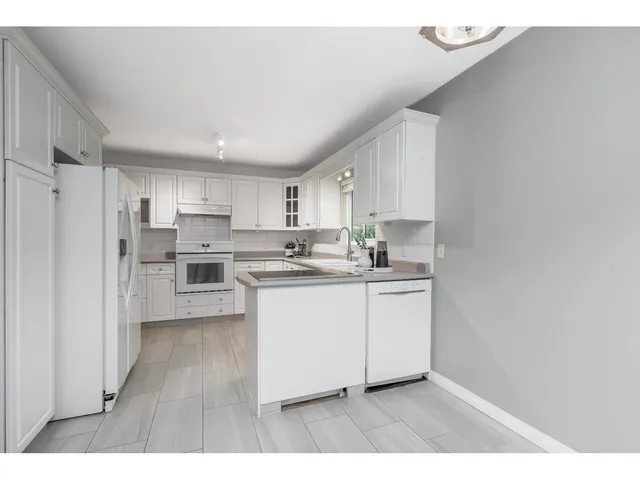 24 - 15099 28 AVENUE, Surrey 4
