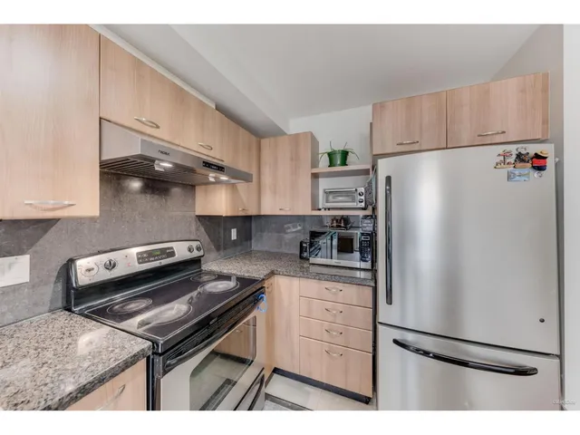 96 - 6671 121 STREET, Surrey 3