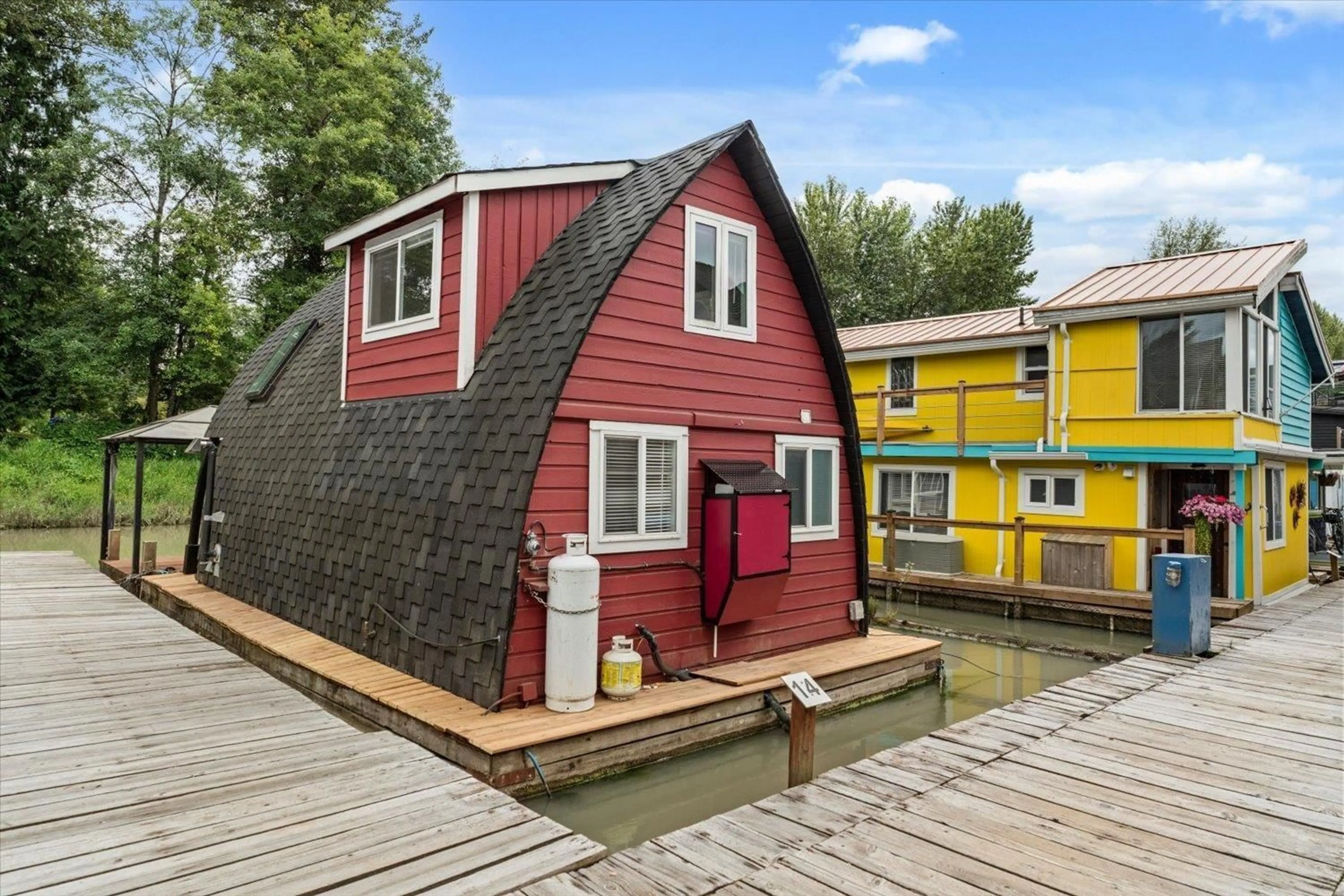 Shed for 14 - 20837 LOUIE CRESCENT, Langley British Columbia V1M3H7