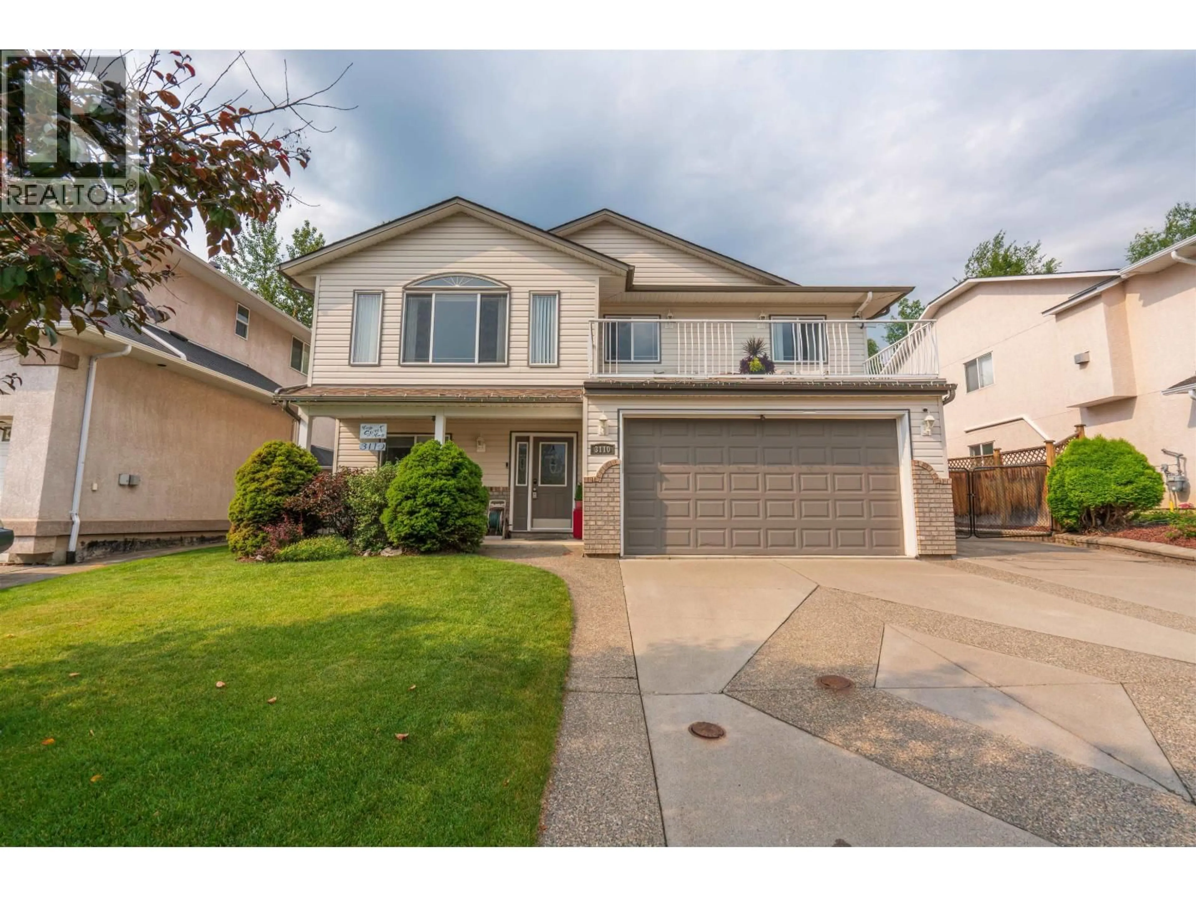 Home with vinyl exterior material, street for 3110 VISTA VIEW ROAD, Prince George British Columbia V2N6R7