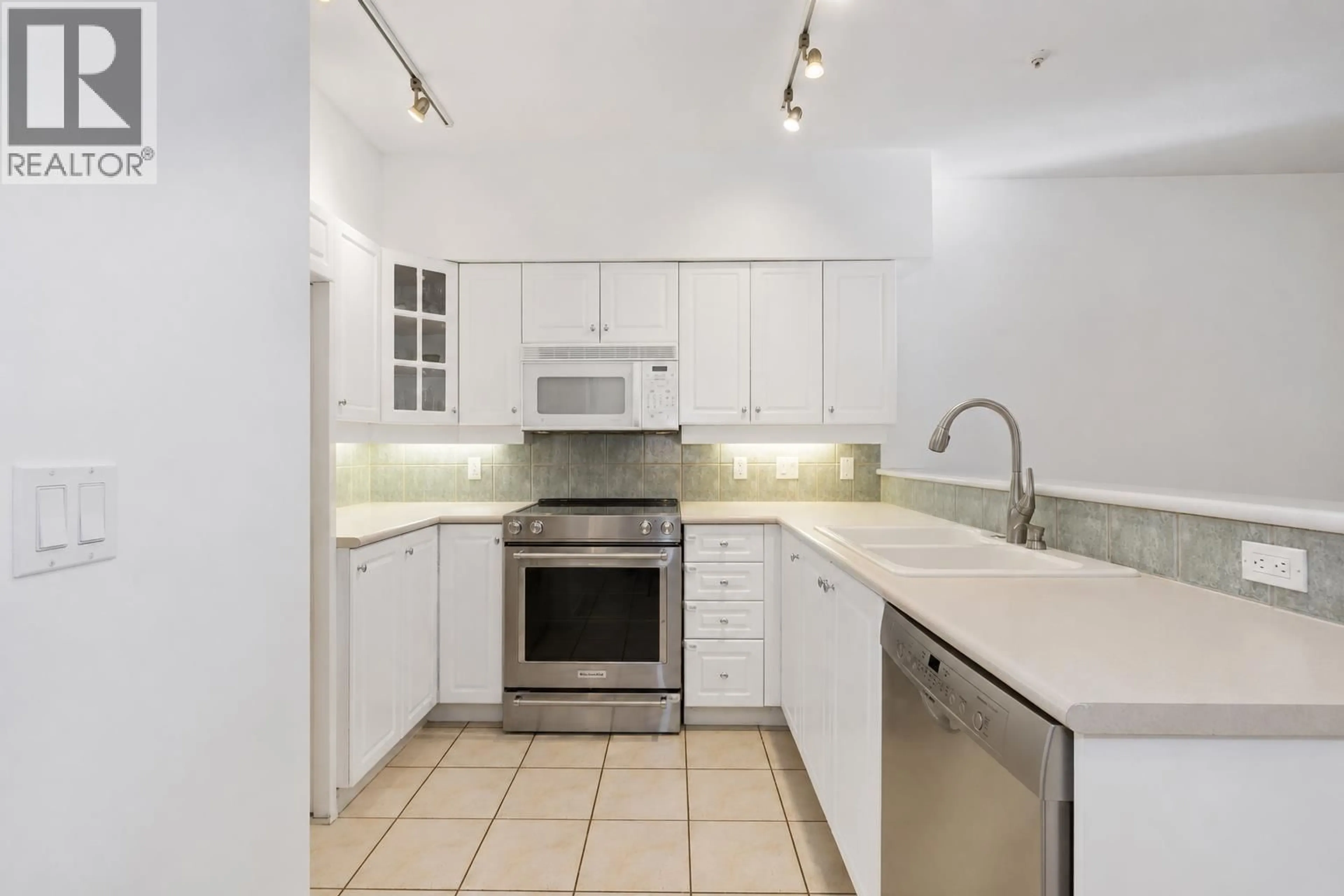 Standard kitchen, ceramic/tile floor for 104 - 2755 MAPLE STREET, Vancouver British Columbia V6J5K1