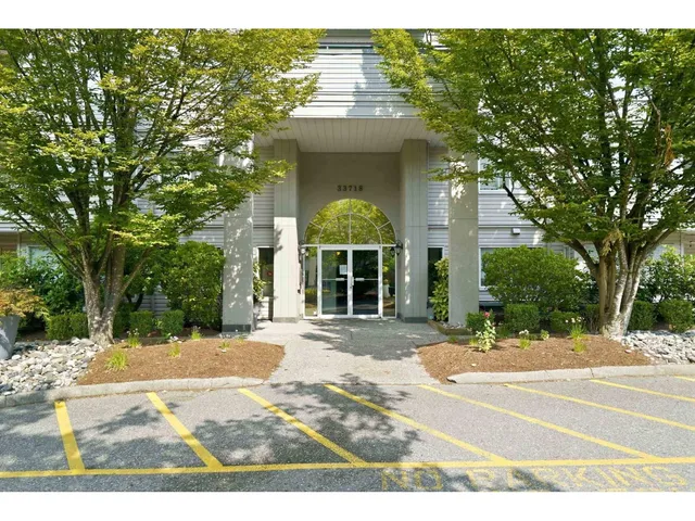 412 - 33718 KING ROAD, Abbotsford 1