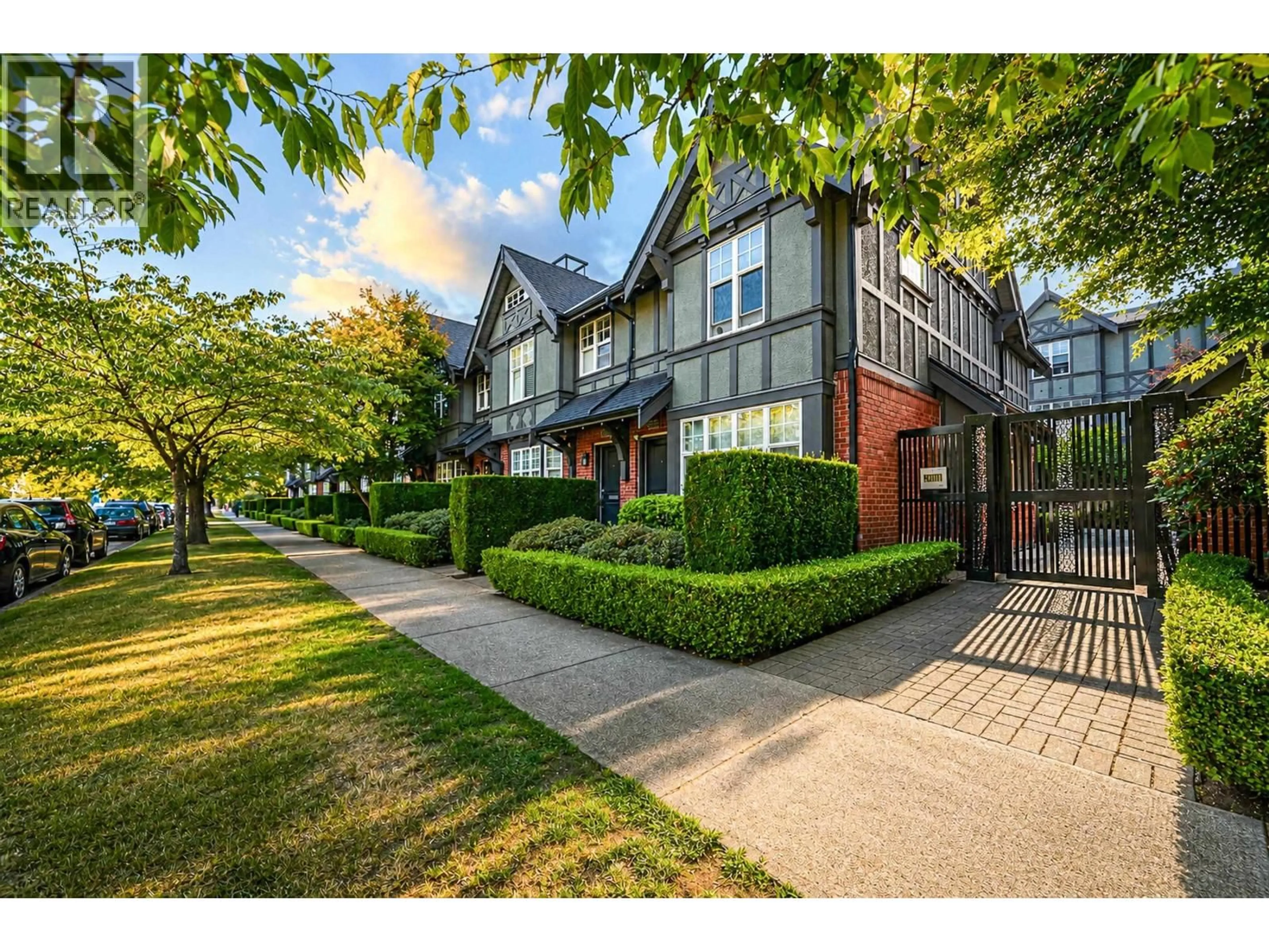 A pic from outside/outdoor area/front of a property/back of a property/a pic from drone, street for 5603 WILLOW STREET, Vancouver British Columbia V5Z3S3