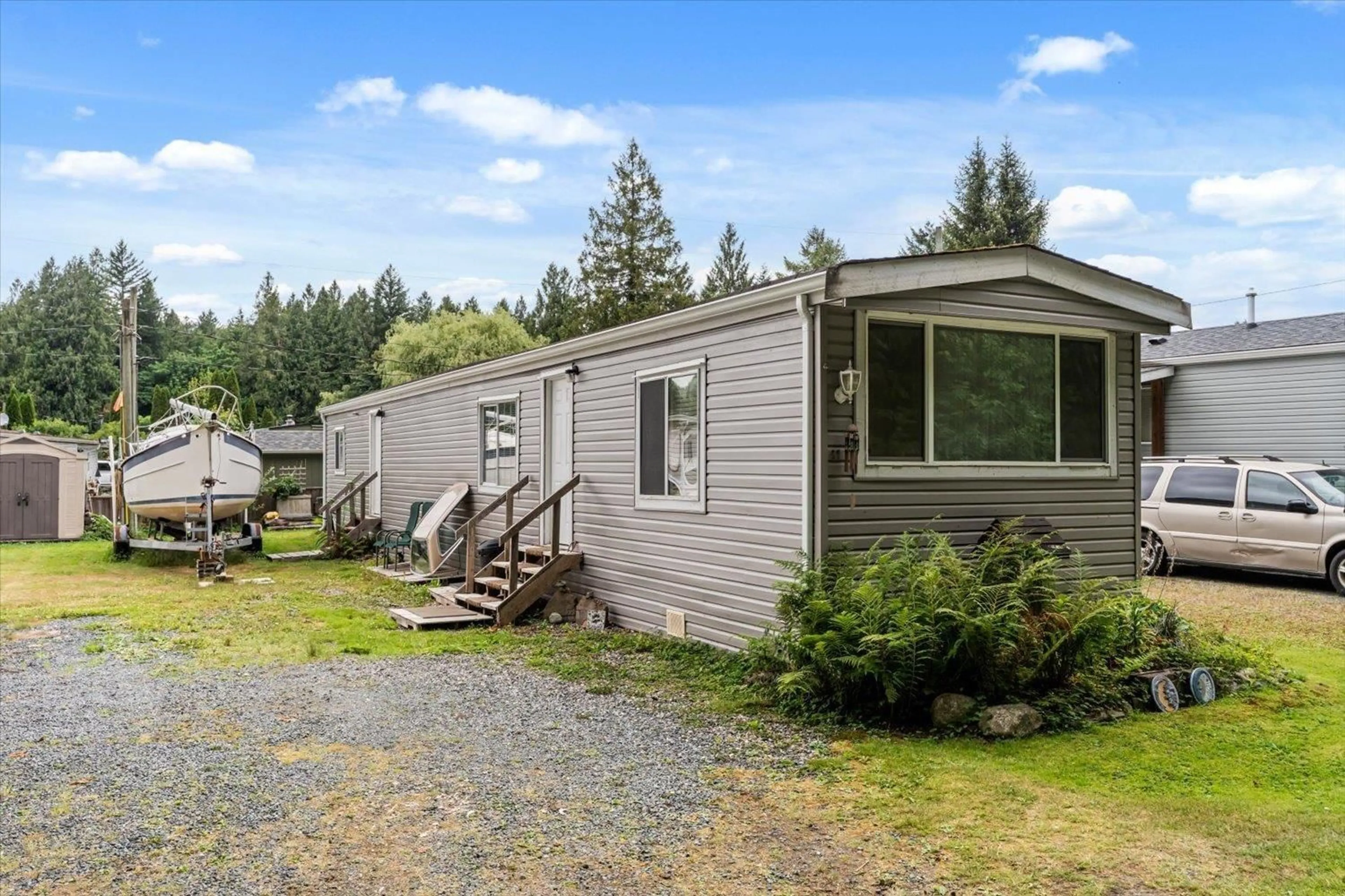 Home with vinyl exterior material, unknown for 41 - 3942 COLUMBIA VALLEY ROAD, Chilliwack British Columbia V2R5B2