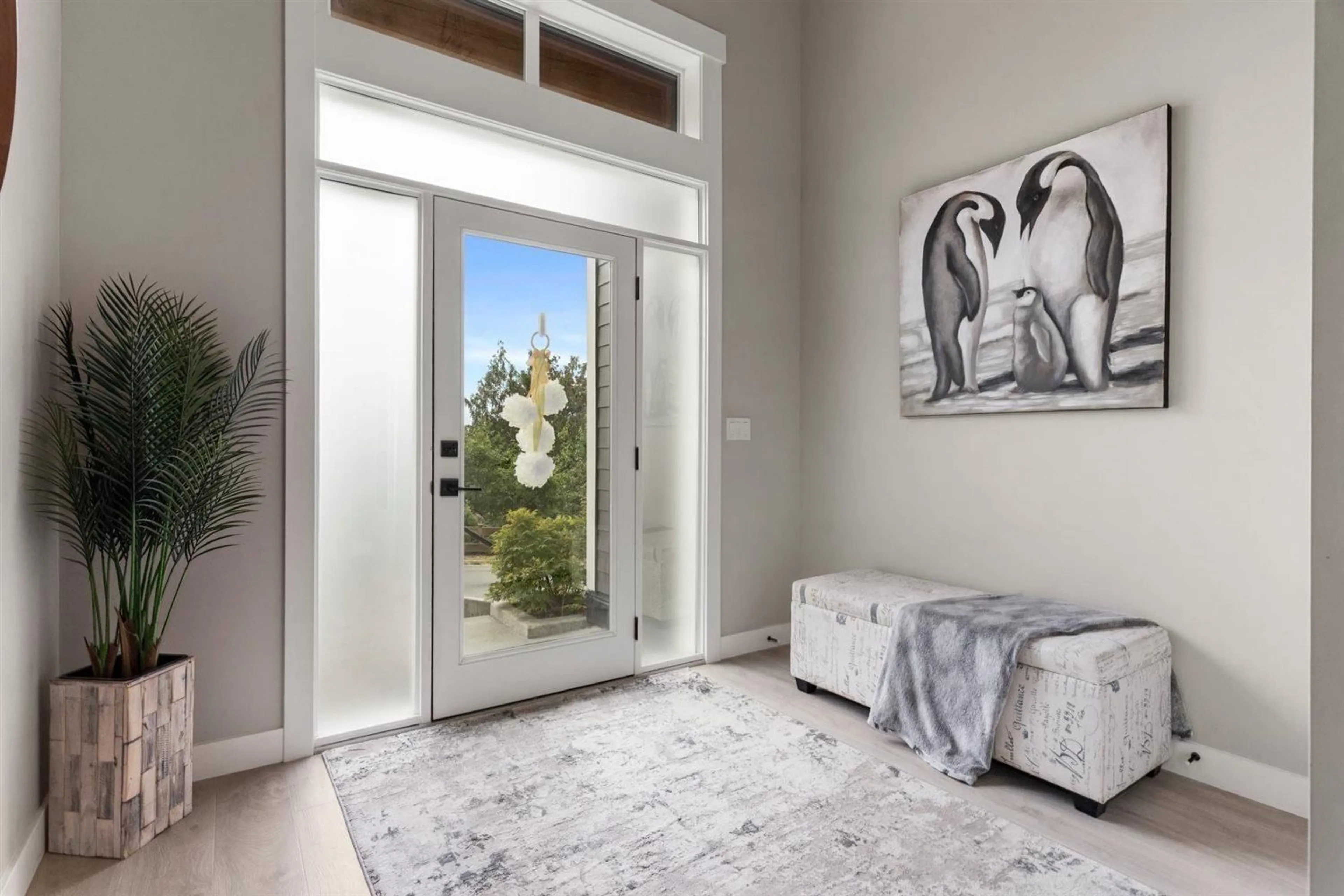 Indoor entryway for 4 - 6262 REXFORD DRIVE, Chilliwack British Columbia V2R6B4