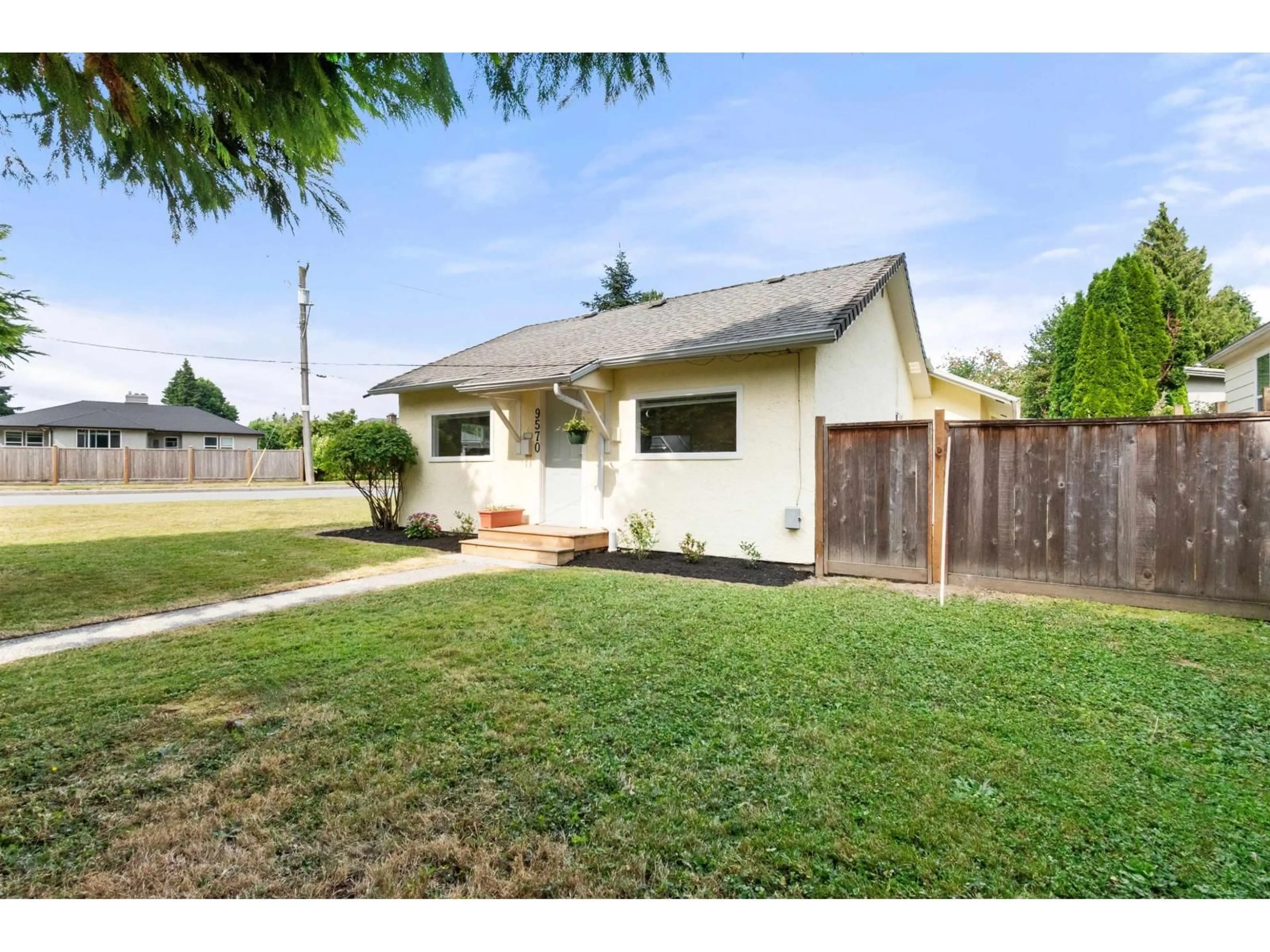 Unknown for 9570 VICTOR STREET, Chilliwack British Columbia V2P5B4