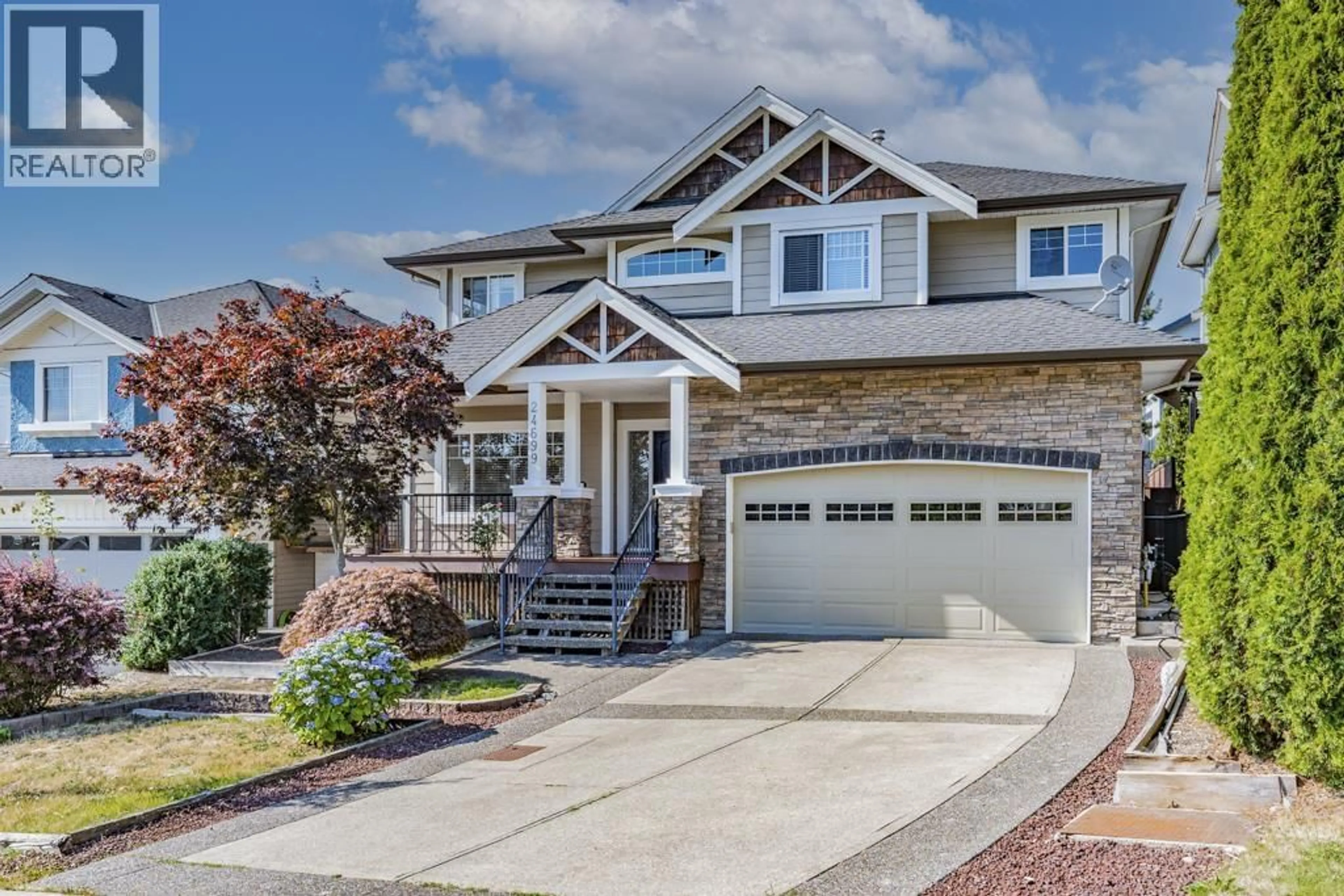 Home with vinyl exterior material, street for 24699 103A AVENUE, Maple Ridge British Columbia V2W0B1