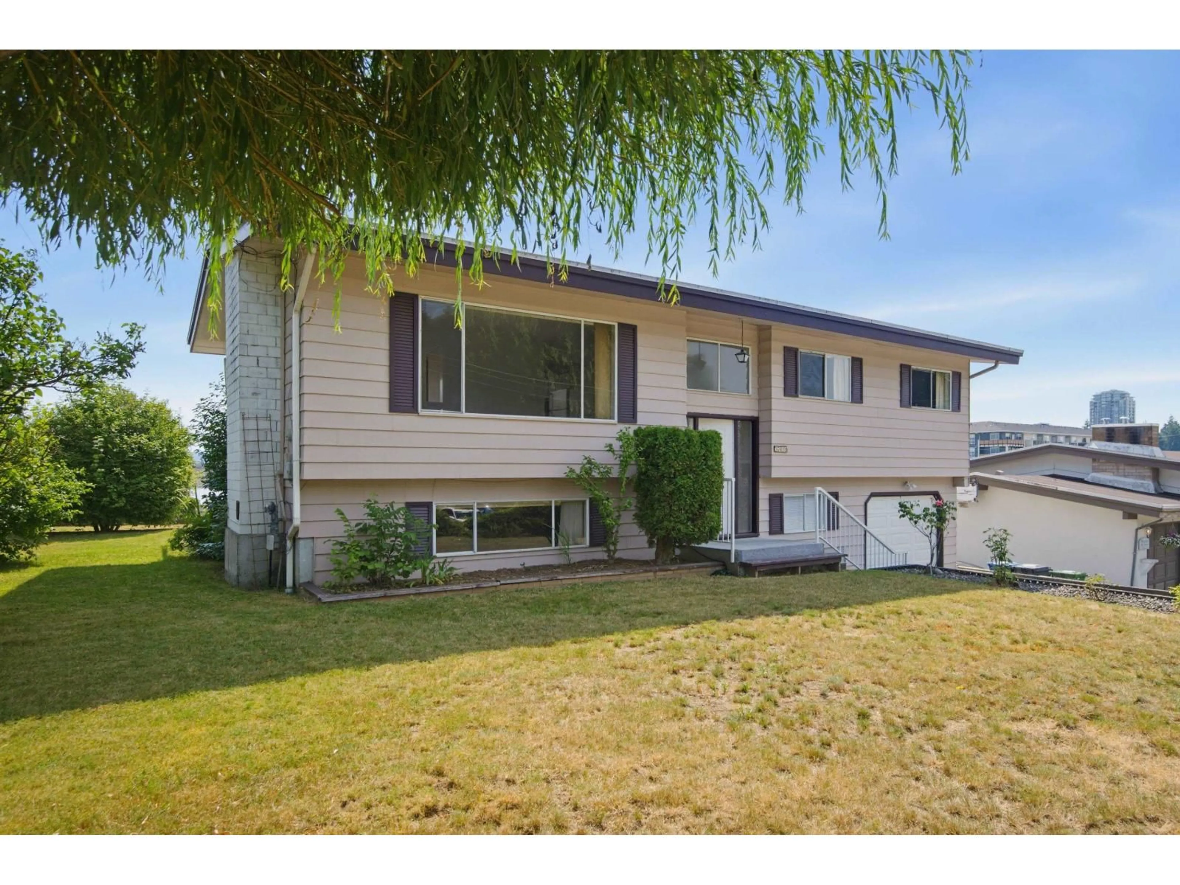 Unknown for 32659 WILLINGDON CRESCENT, Abbotsford British Columbia V2T1S1