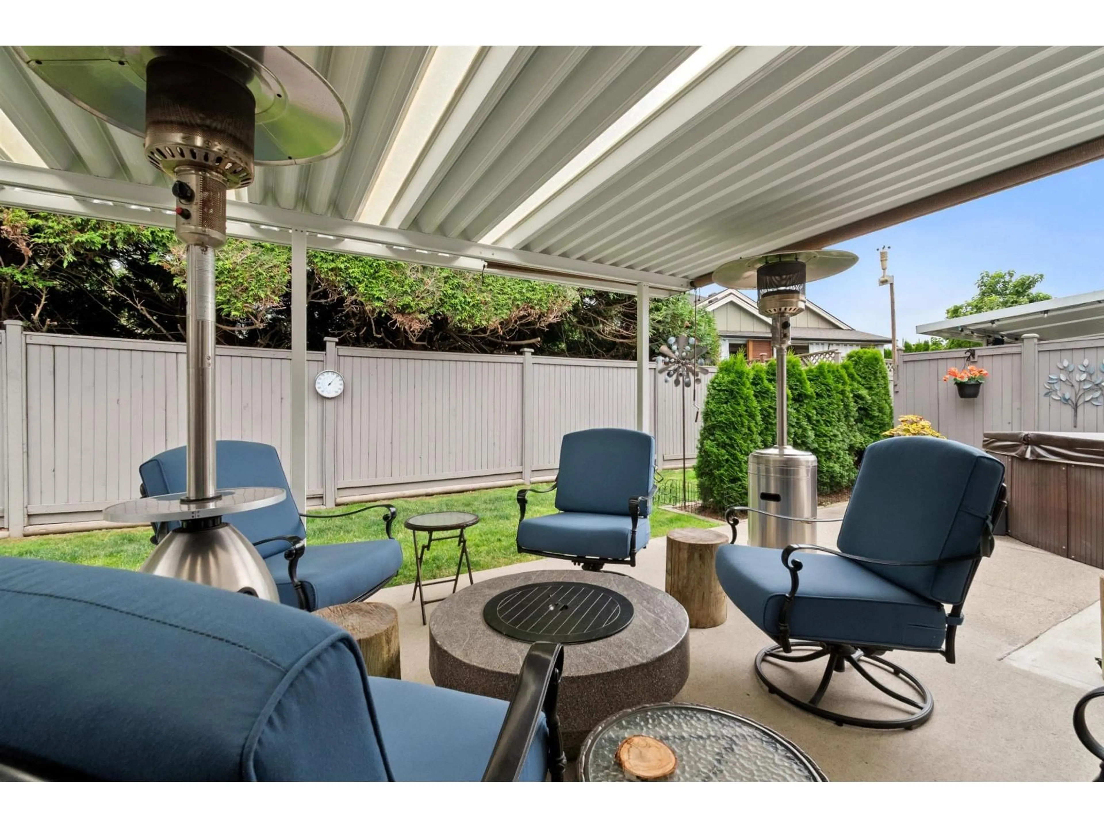 Patio, street for 6 - 45302 JASPER DRIVE, Chilliwack British Columbia V2R3E9