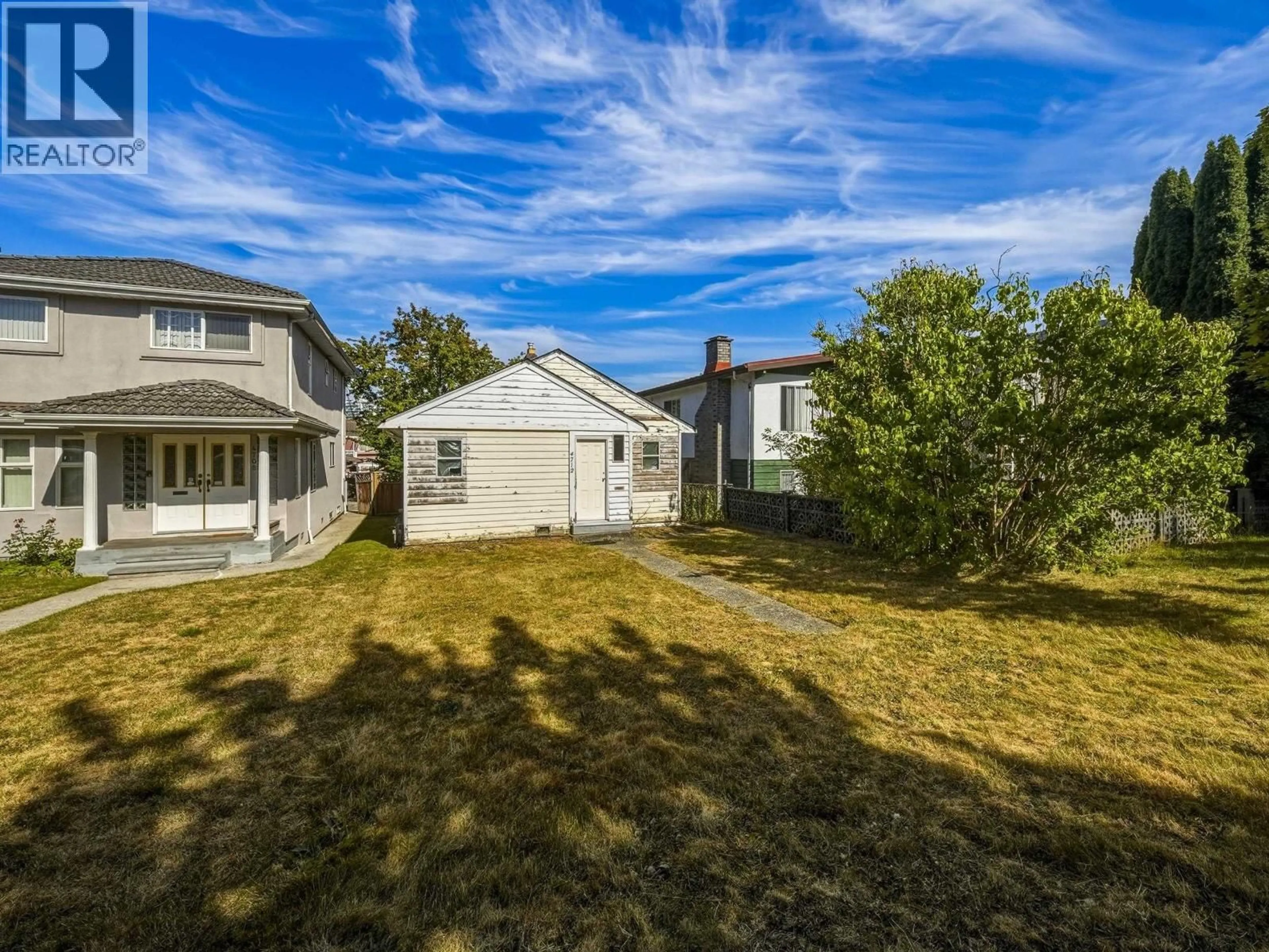 A pic from outside/outdoor area/front of a property/back of a property/a pic from drone, street for 4712 ARGYLE STREET, Vancouver British Columbia V5N3X8